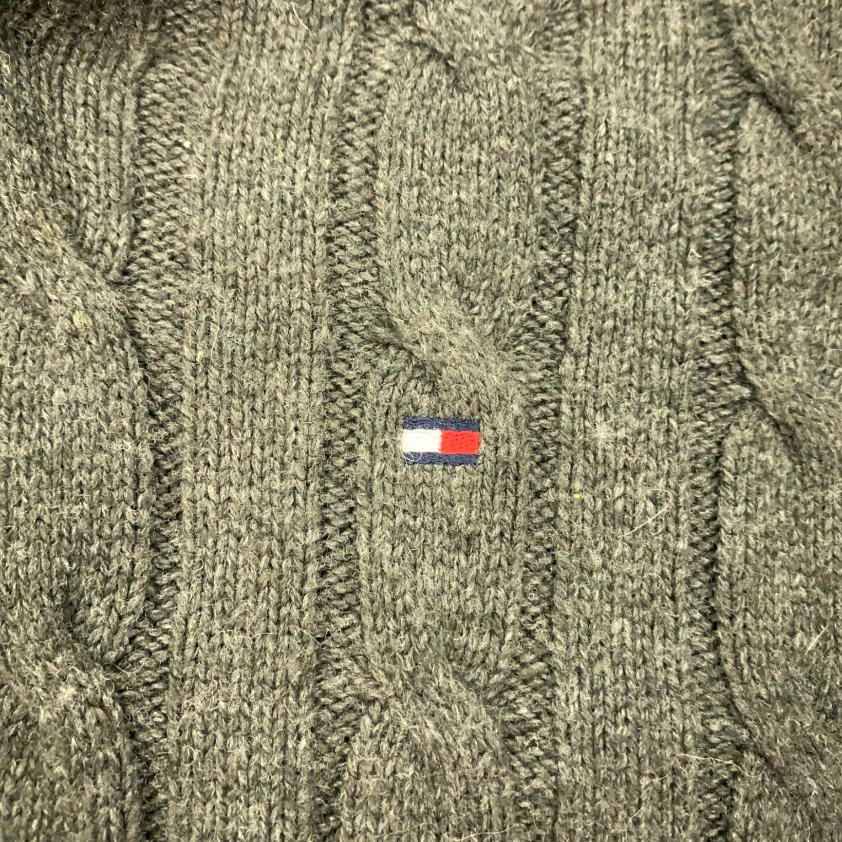 Tommy Hilfiger VINTAGE Tommy Hilfiger Mens Sweater Pullover Cable Knit Casual Fall Winter Gray Medium Wool Blend Size US L / EU 52-54 / 3 - 2 Thumbnail