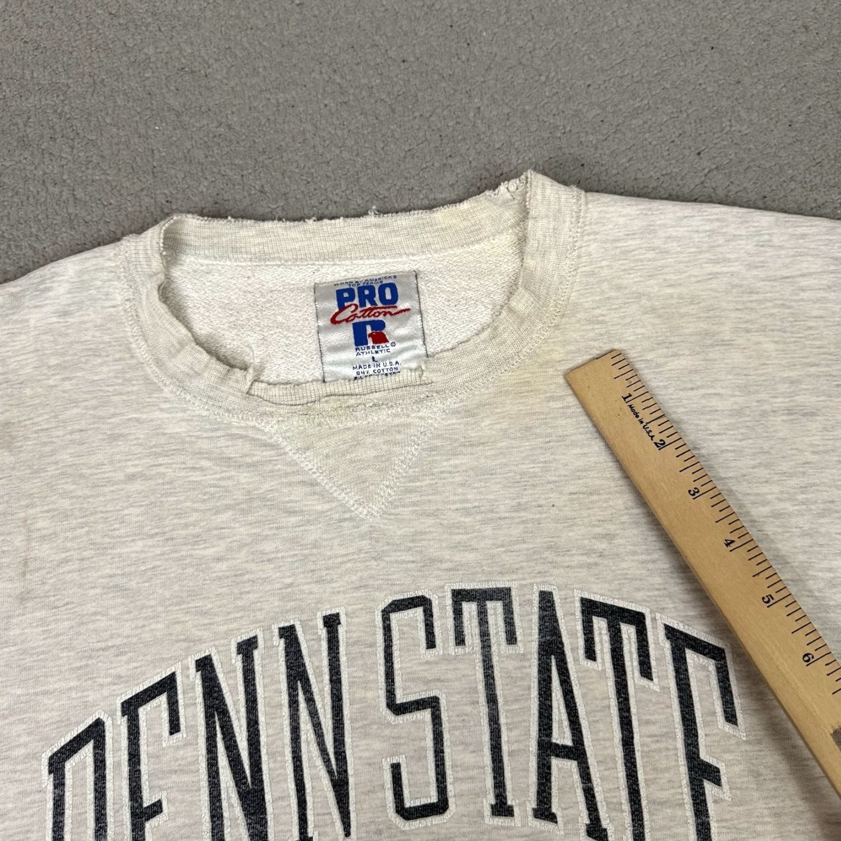 Russell Athletic VINTAGE Russell Athletic Pro Cotton Penn State Sweatshirt Mens Large Gray Nittany Lions Crew Neck Size US L / EU 52-54 / 3 - 7 Thumbnail
