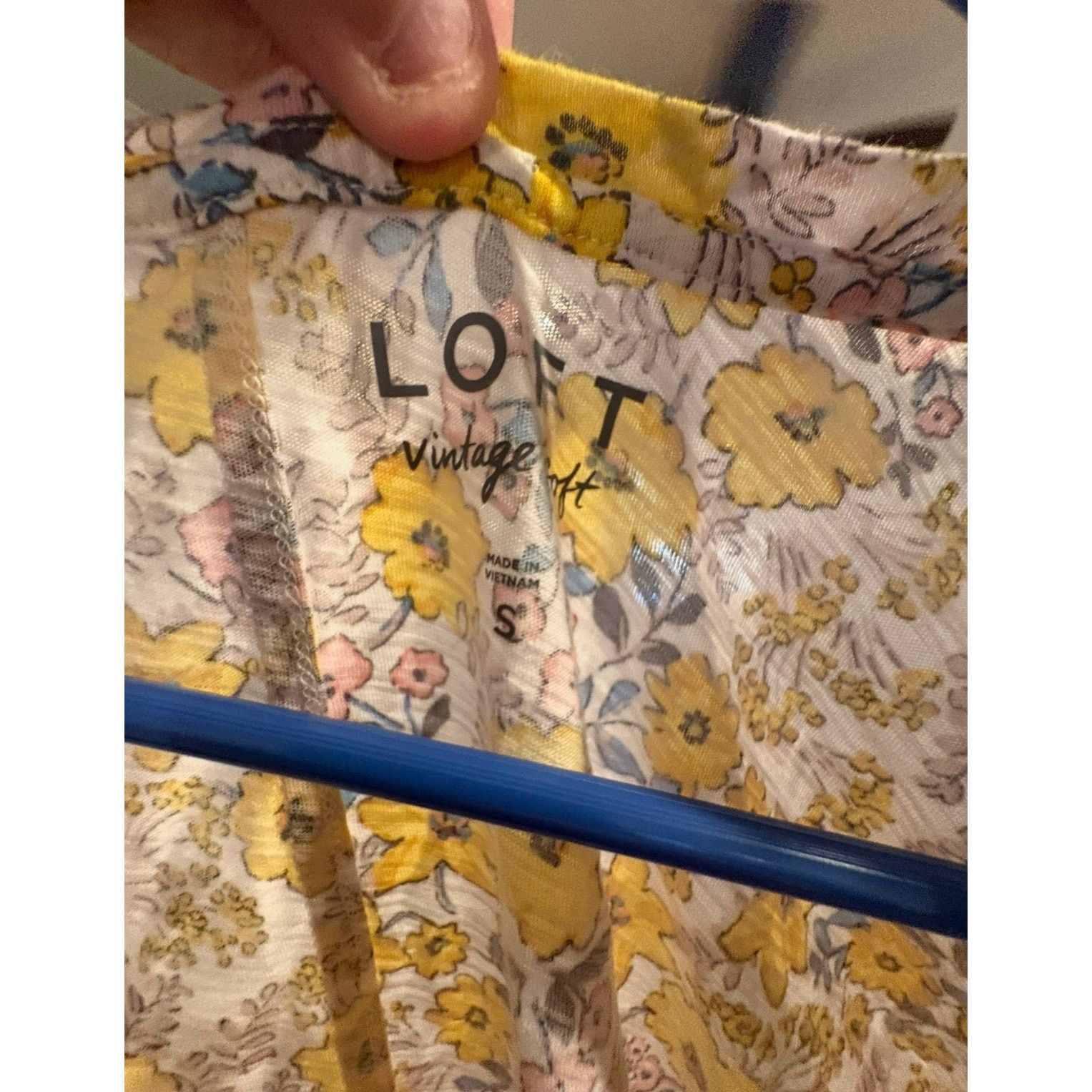 Loft Loft Vintage Soft Women’s Small S Yellow Floral Short Sleeve Size S / US 4 / IT 40 - 3 Thumbnail