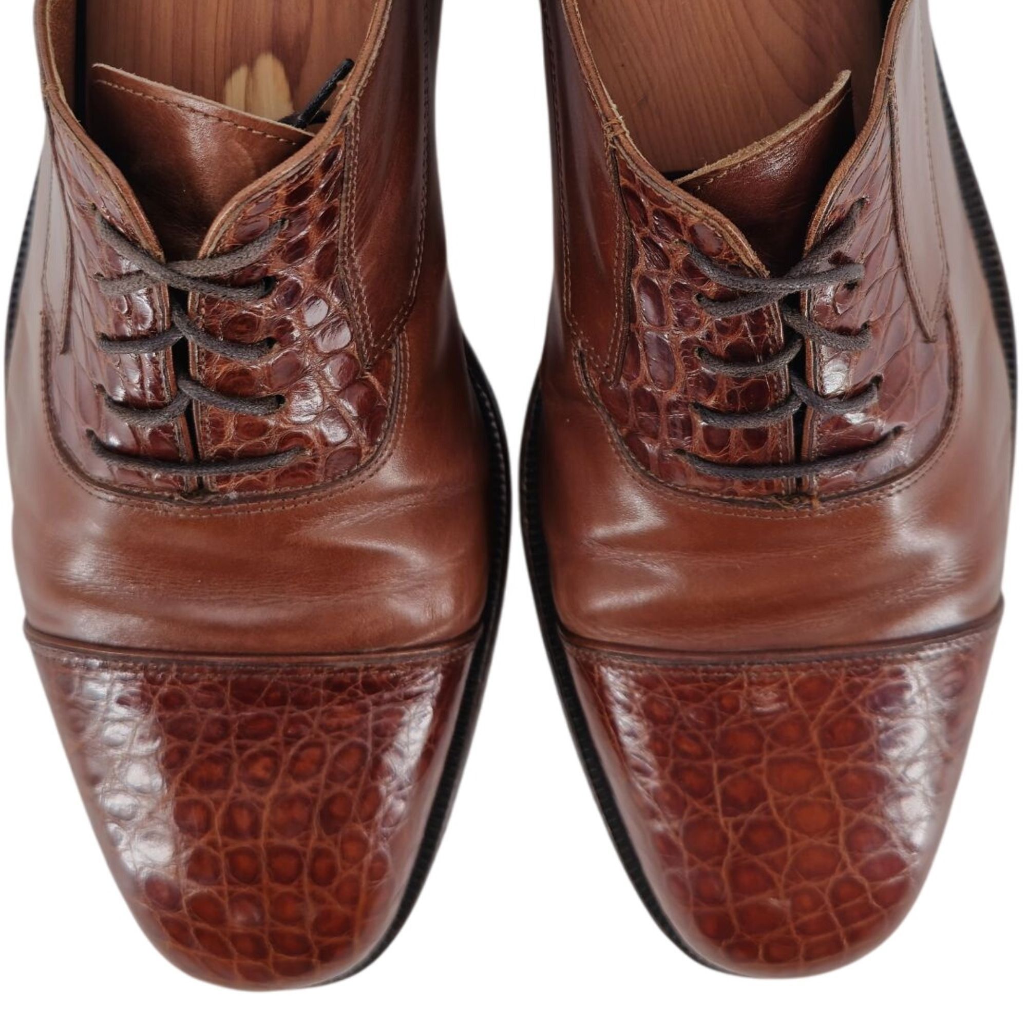Bruno Magli Exotic Bruno Magli Italy Brown Alligator Leather Oxfords 10M Size US 10 / EU 43 - 11 Thumbnail