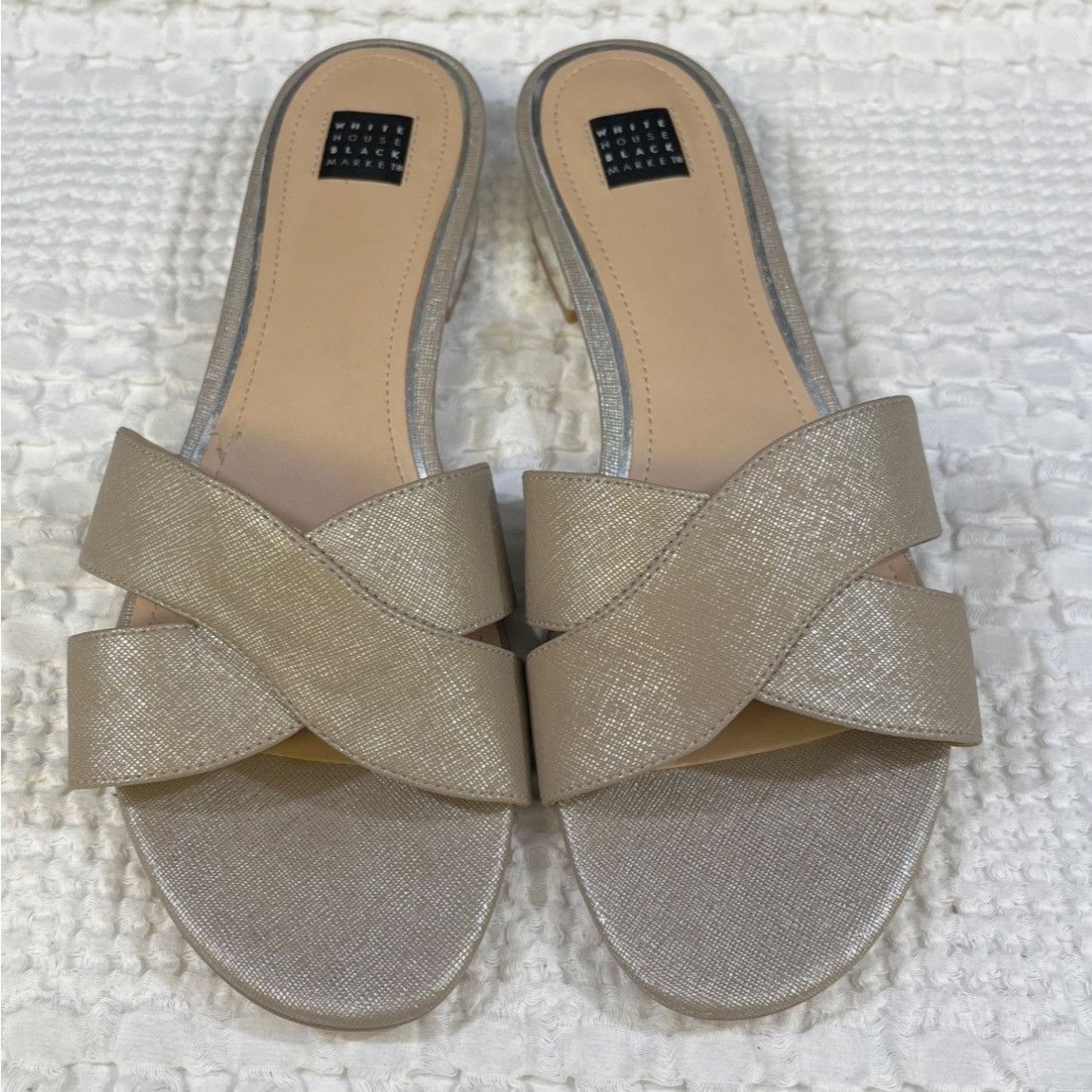 White House Black Market White House Black Market Women's Beige Shoes/Sandals Sz 9M S Size US 9 / IT 39 - 1 Thumbnail