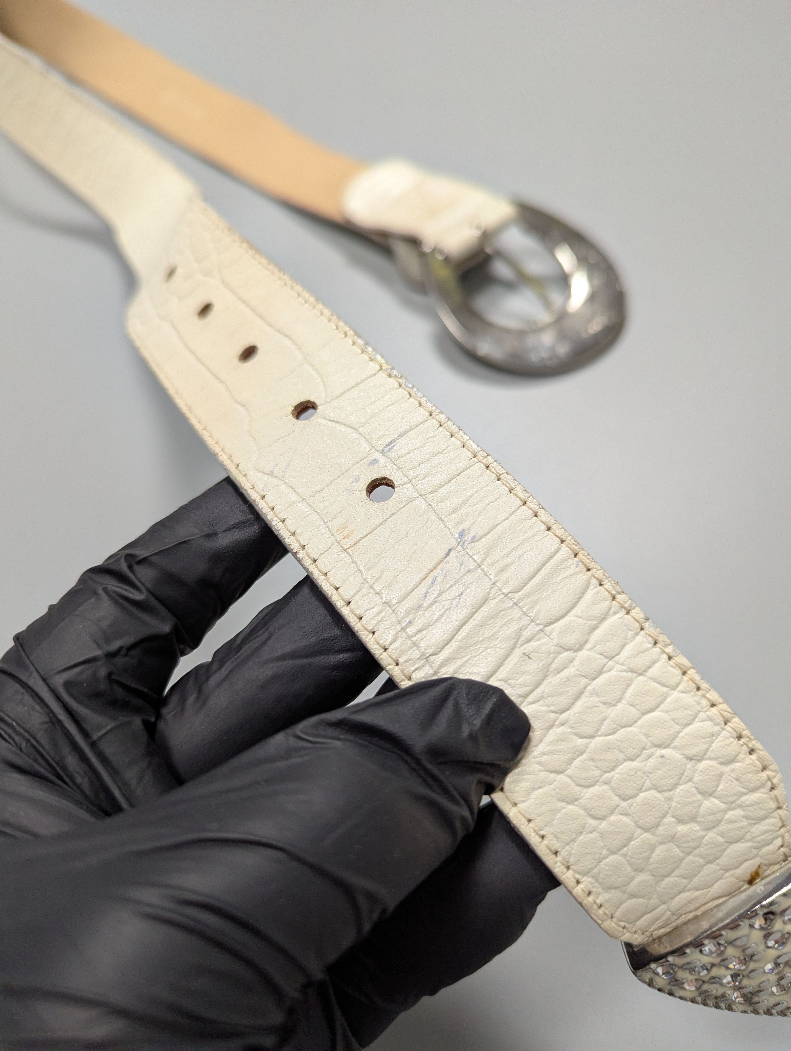 Japanese Brand × Vintage Y2K Womens White Leather Belt Metal Buckle With Rhinestones Size ONE SIZE - 8 Thumbnail