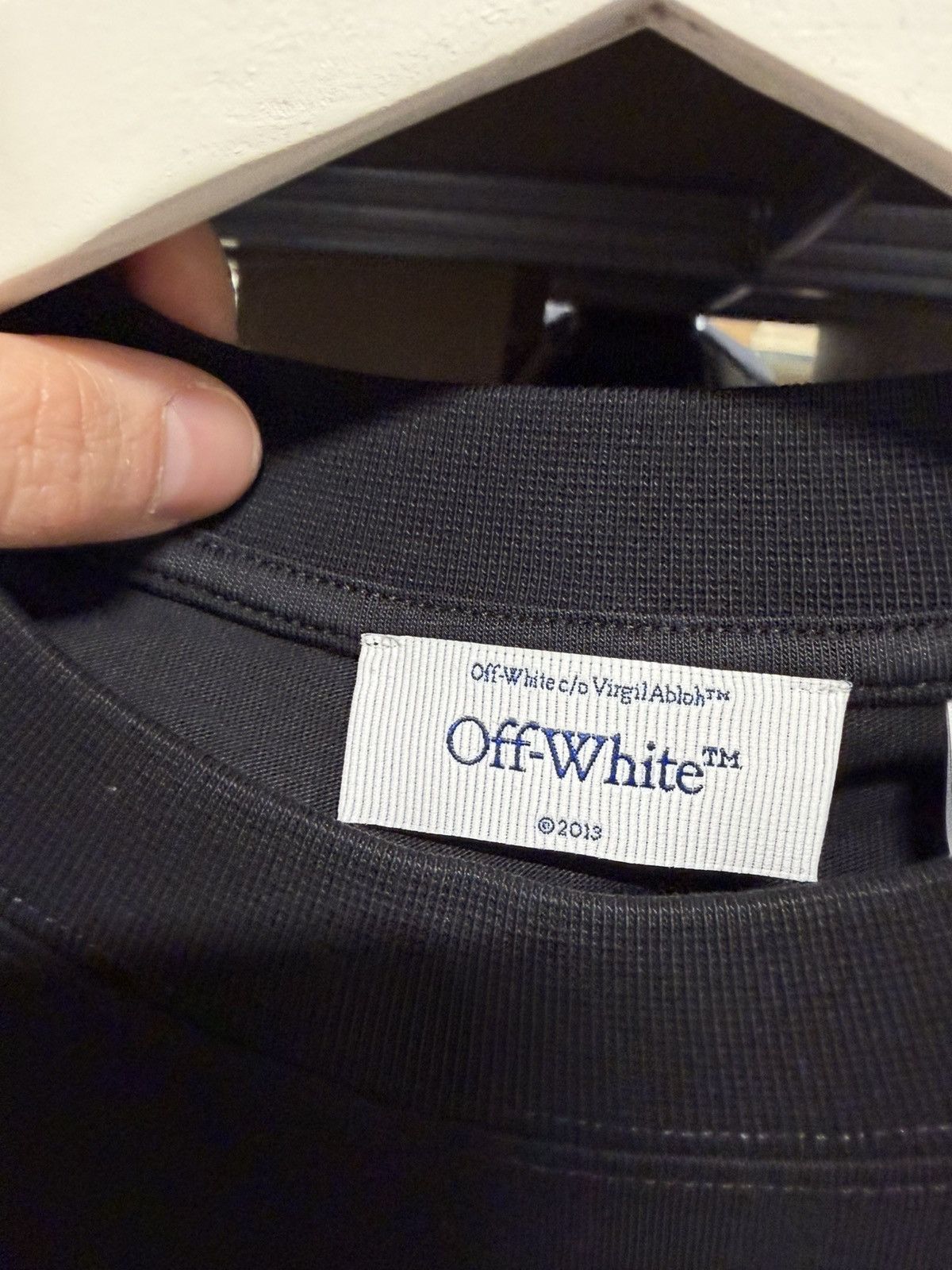 Off-White Off-White Arrow T-Shirt NEW 550$ Size US L / EU 52-54 / 3 - 3 Thumbnail