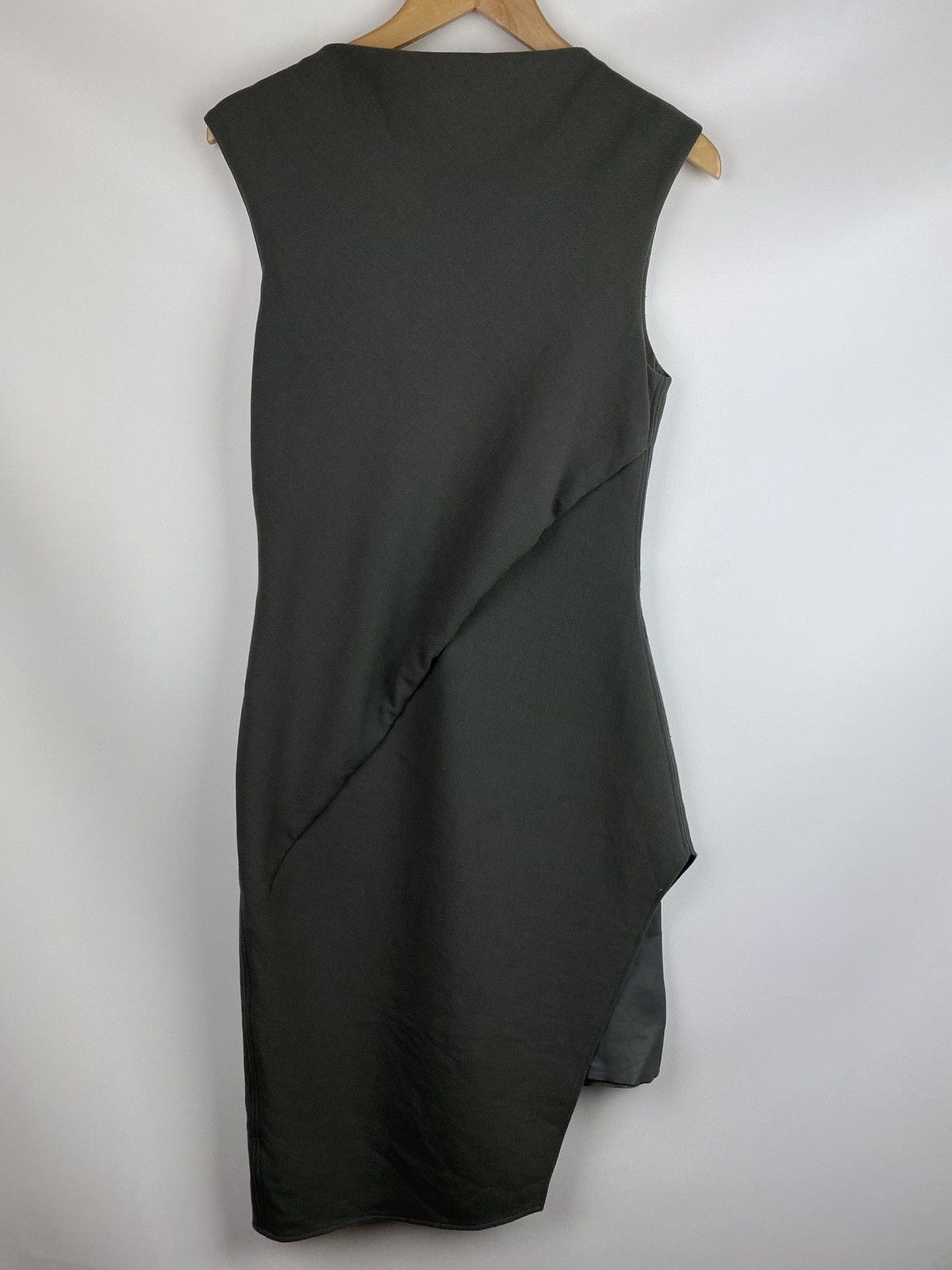 Helmut Lang Helmut Lang ladies assymetrical sleeveless dress size 6 Size M / US 6-8 / IT 42-44 - 1 Thumbnail