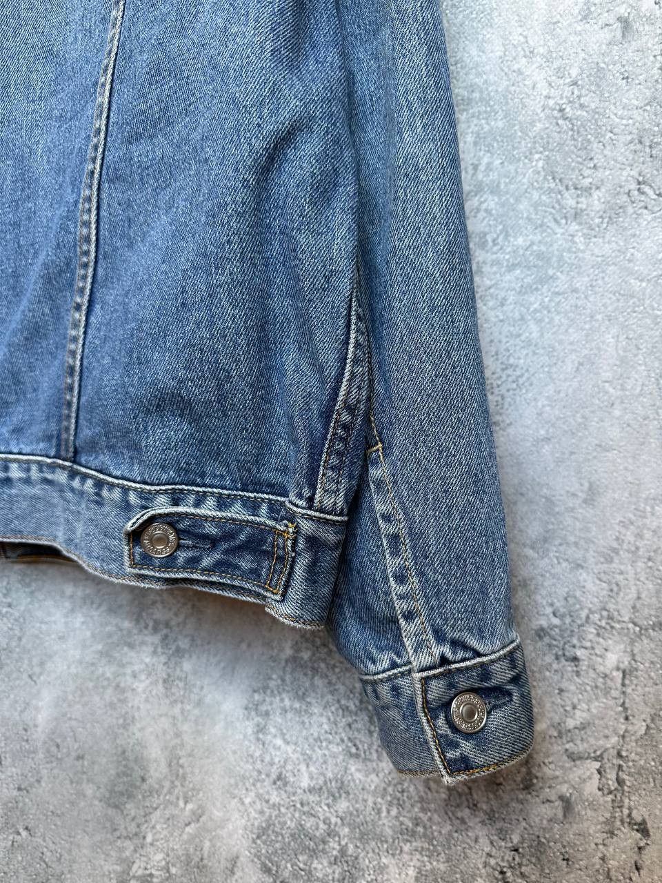 Levi's Vintage Clothing Levi's Vintage 90s Denim Jacket Standard Trucker 70507-0389 Size US L / EU 52-54 / 3 - 10 Thumbnail
