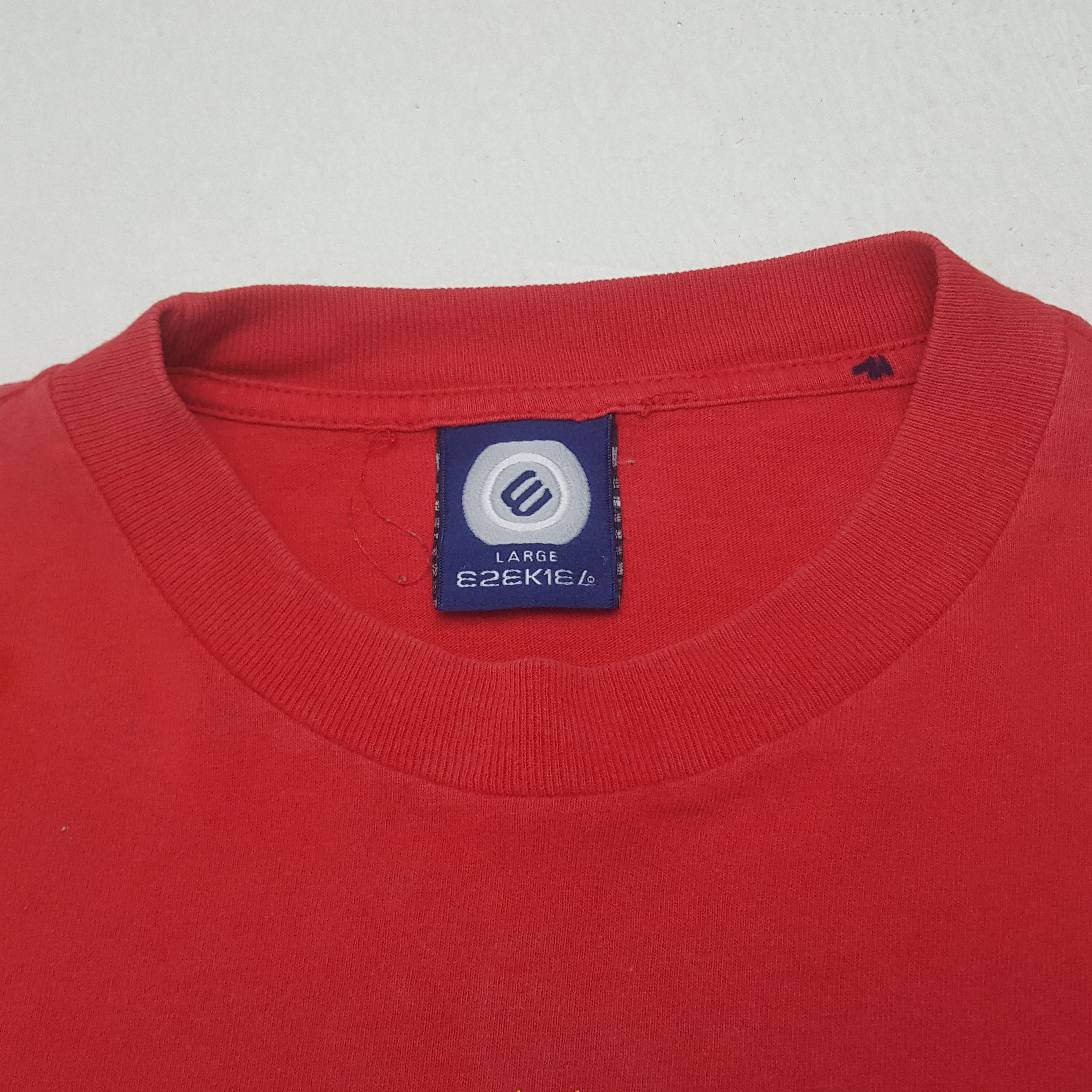 Ezekiel Vintage Ezekiel Logo USA Tshirt Size US L / EU 52-54 / 3 - 4 Thumbnail