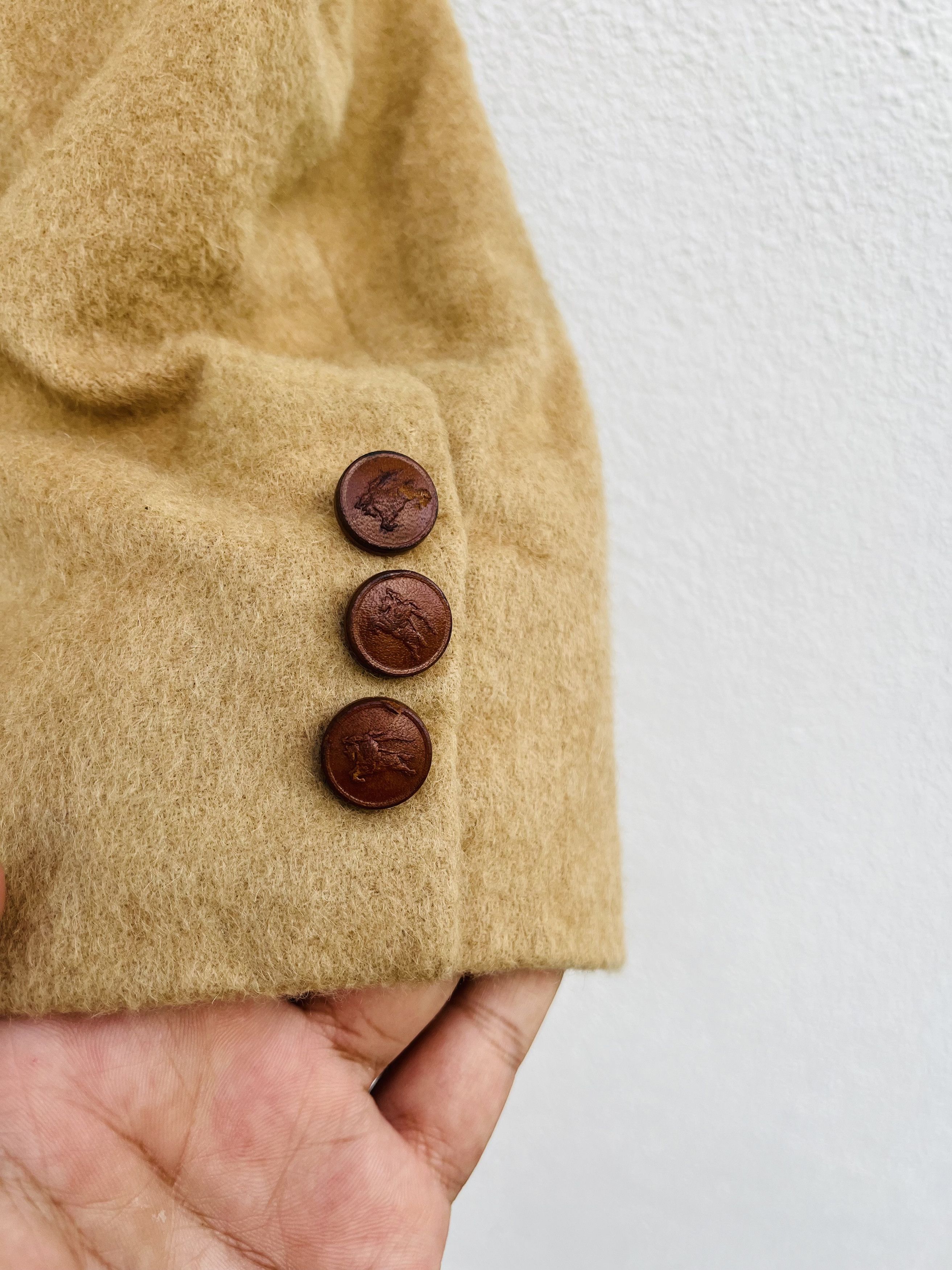Burberry × Japanese Brand Vintage Burberrys Bullocks 100% Pure Camel Hair Wool Jacket Size US M / EU 48-50 / 2 - 16 Thumbnail
