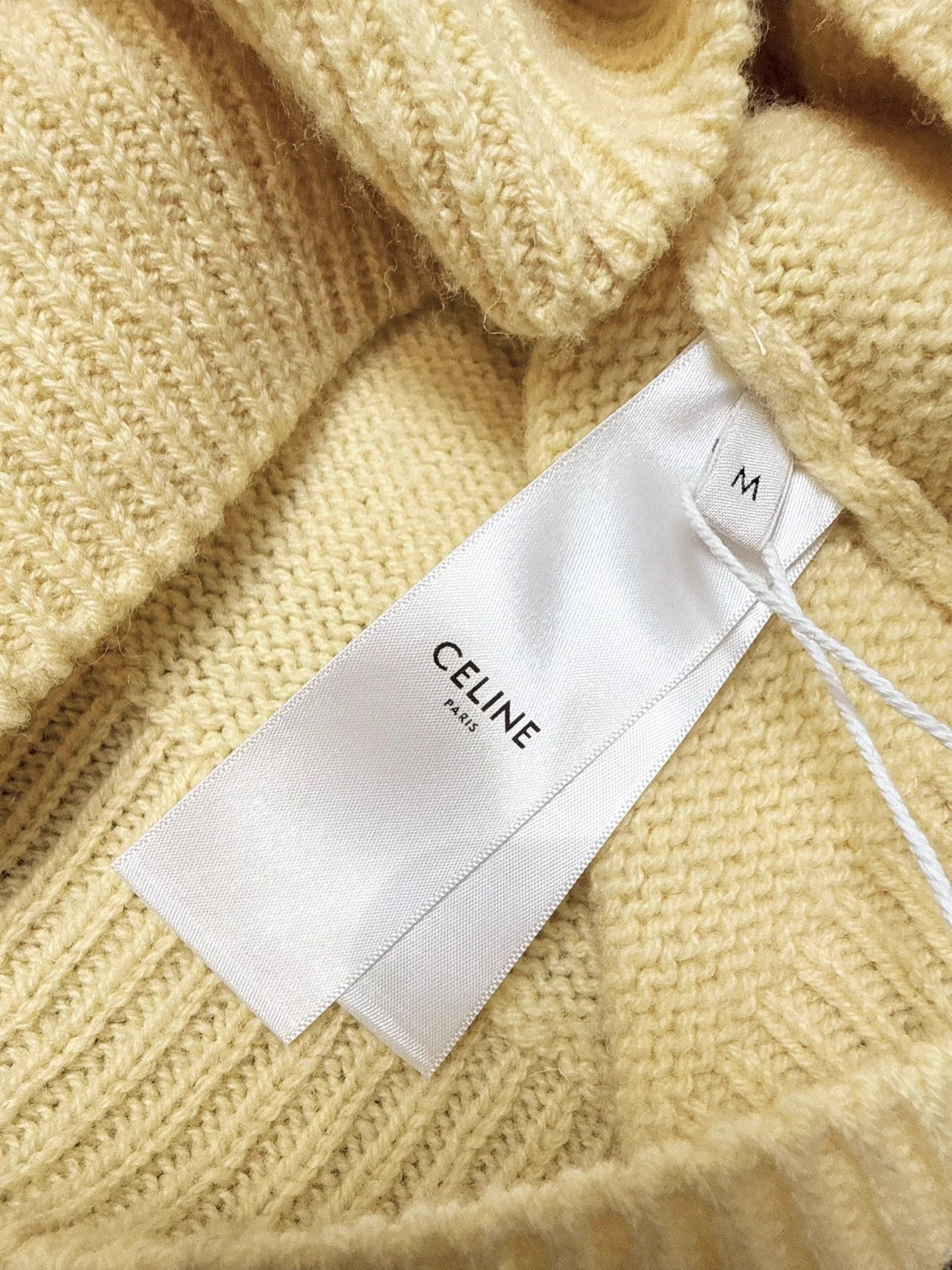 Celine Celine Fair Isle Yellow Snowflake Wool Sweater M Size M / US 6-8 / IT 42-44 - 4 Thumbnail