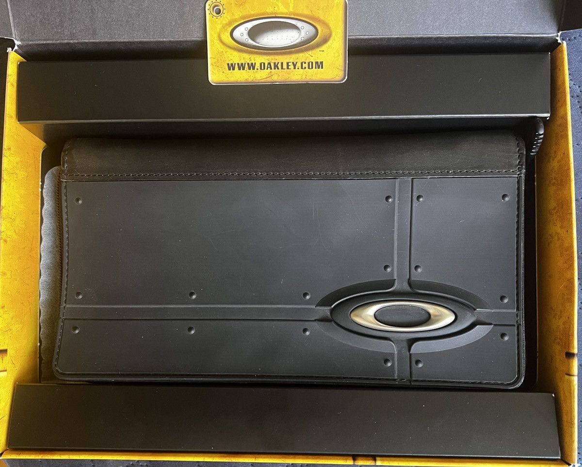 Oakley Oakley Flight Deck Wallet Black Leather Vintage Size ONE SIZE - 1 Thumbnail