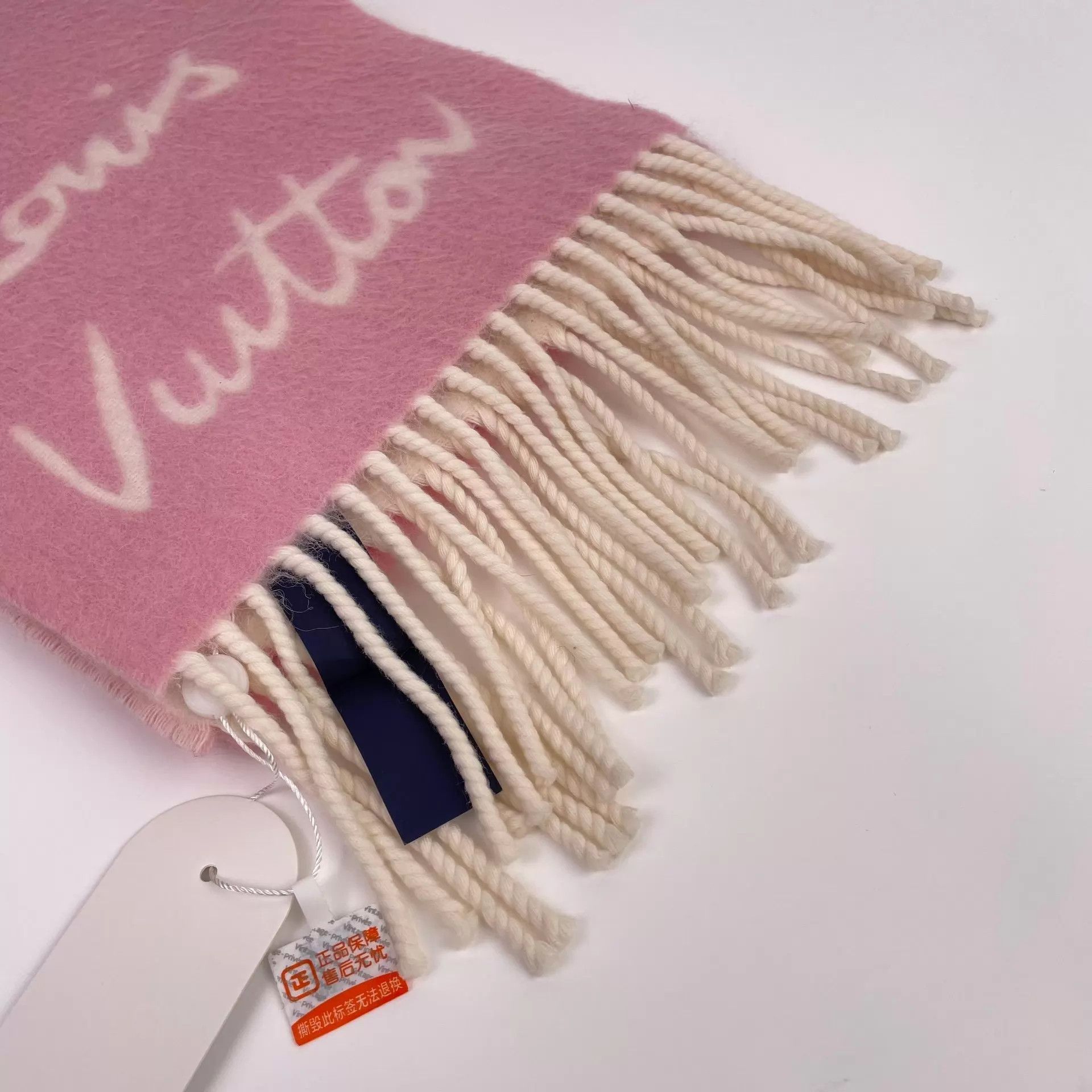 Louis Vuitton LV Cashmere Scarf 200x25 Pink & White Size ONE SIZE - 5 Thumbnail