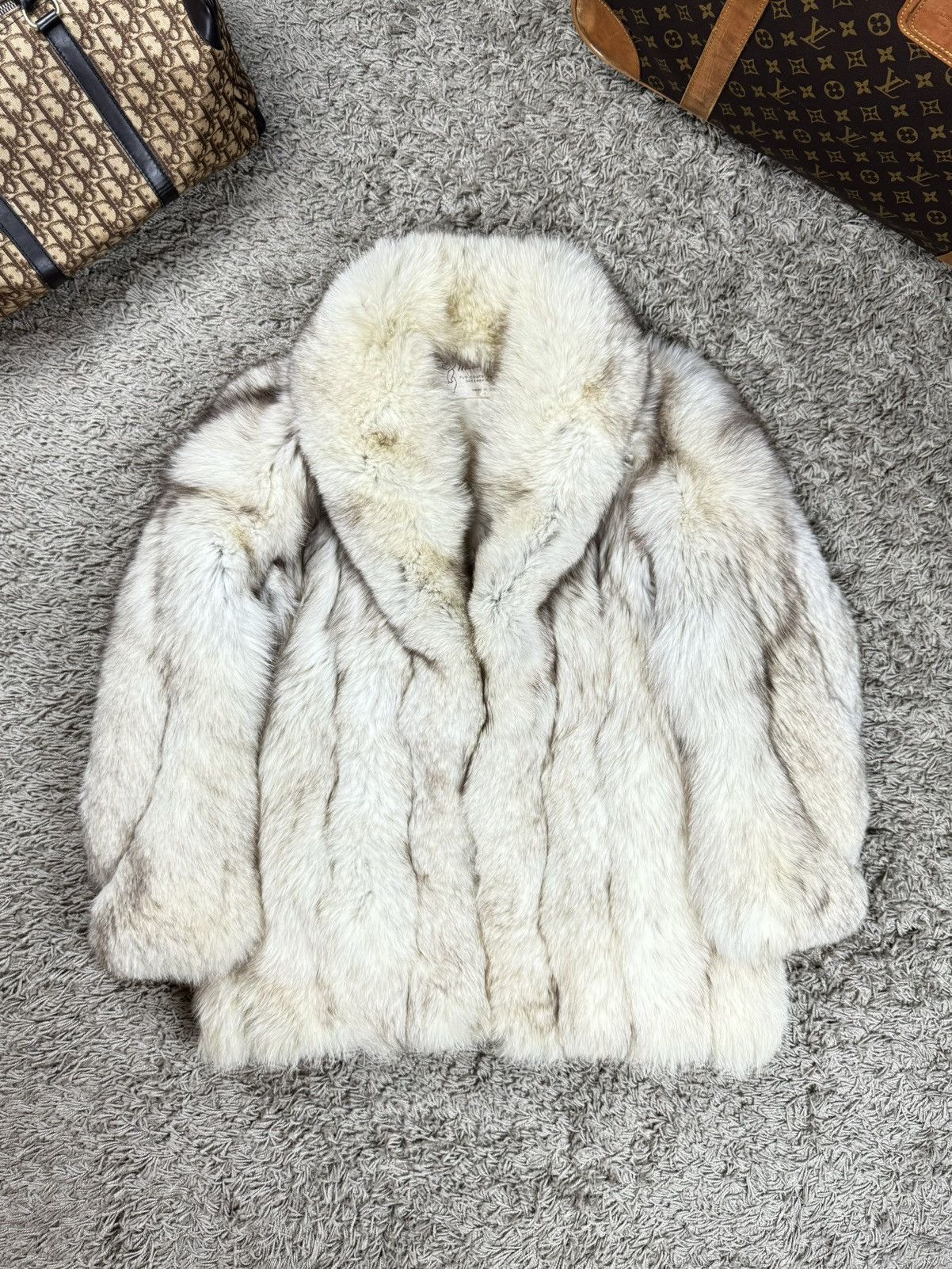 Sagafurs Rare natural fur Misha of Siberia USA coat original item Size L / US 10 / IT 46 - 1 Thumbnail
