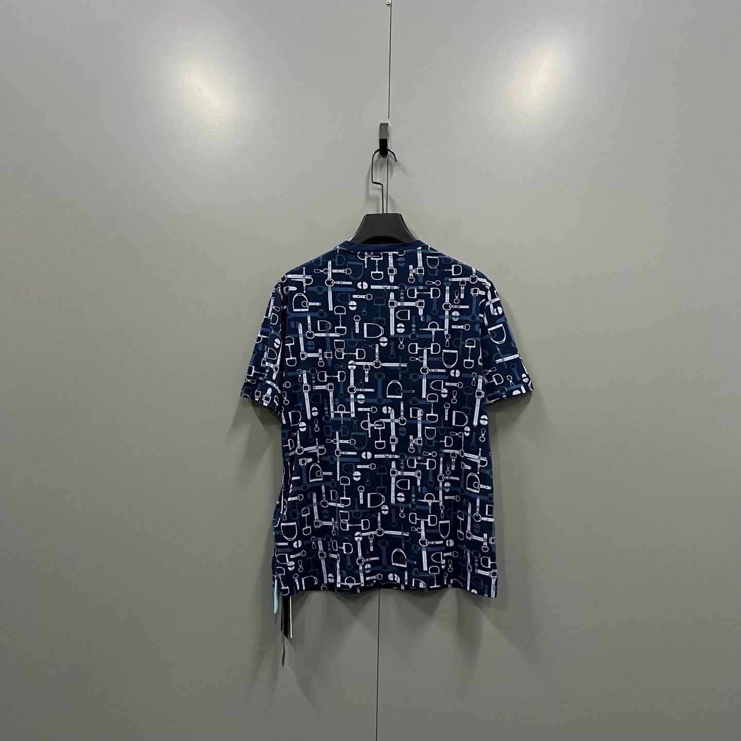 Hermes Hermes tool print all-over short-sleeved shirt Size US L / EU 52-54 / 3 - 2 Thumbnail