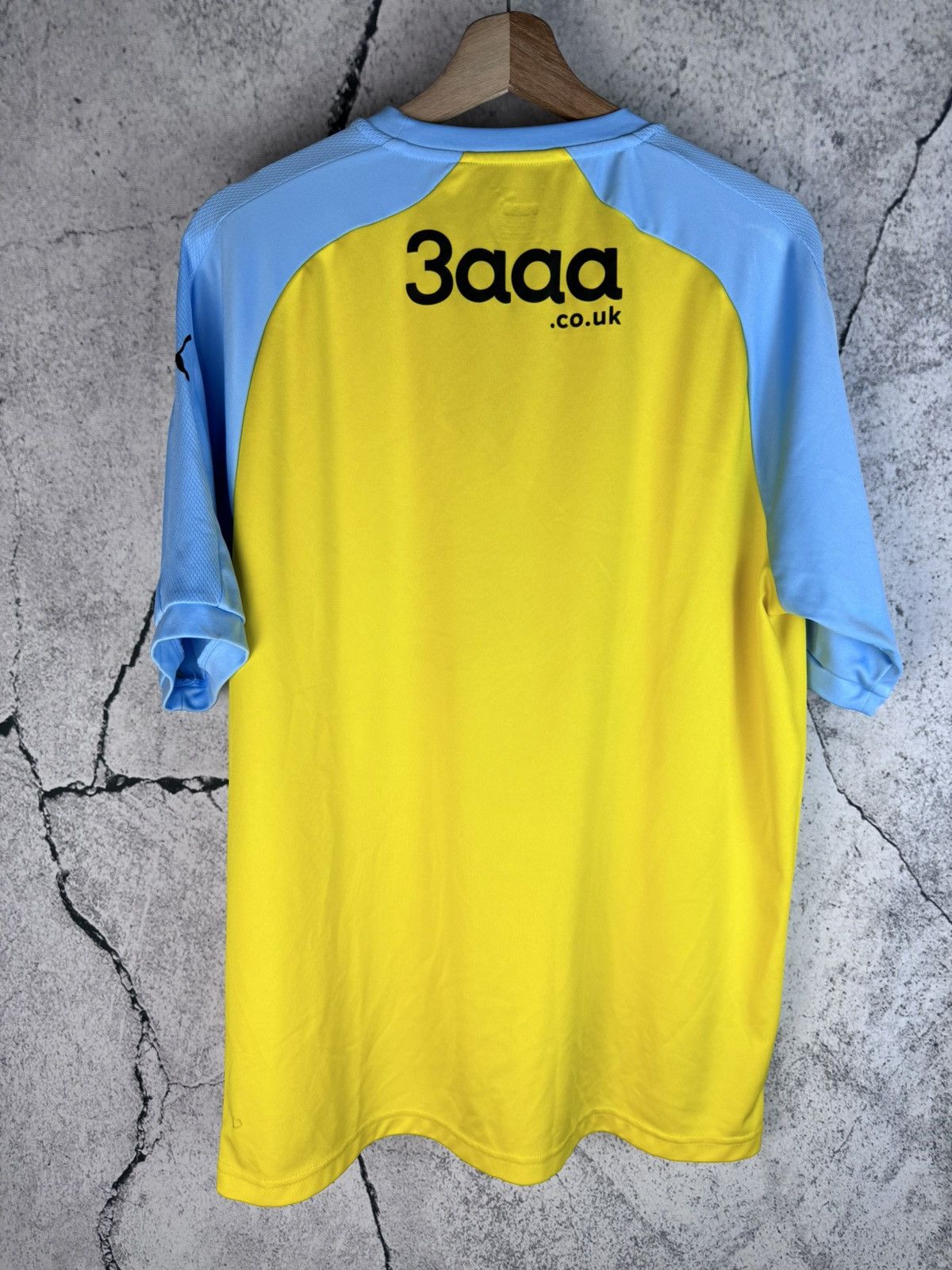 Puma Rotherham United England Puma Home Soccer Jersey Size US XL / EU 56 / 4 - 2 Thumbnail