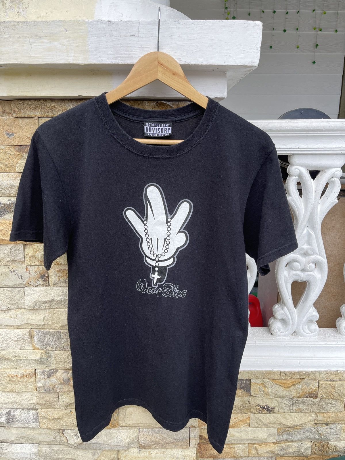 Band Tees × Rap Tees × Vintage Last Drop🔥Rare🔥Vintage Tupac West Side Sign Tee Size US S / EU 44-46 / 1 - 1 Thumbnail