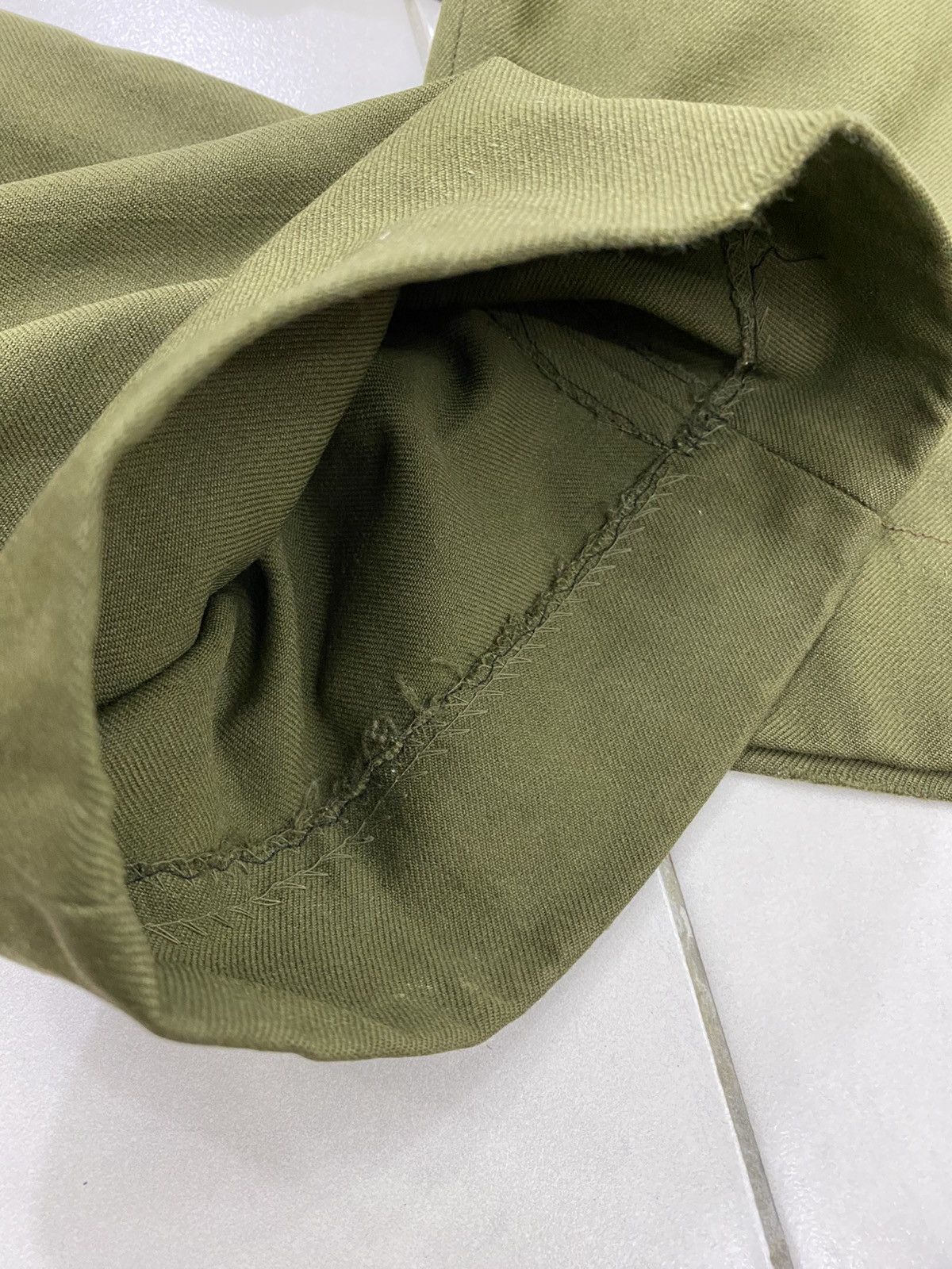 Vintage Vtg US Army 1950s military issue olive wool field trousers Size US 33 - 10 Thumbnail
