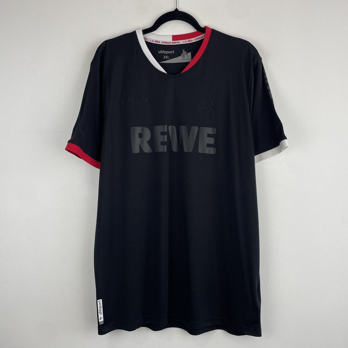 Other 1. FC Koln Third Jersey Shirt Men 2021/2022 size 2XL Size US XXL / EU 58 / 5 - 1 Thumbnail