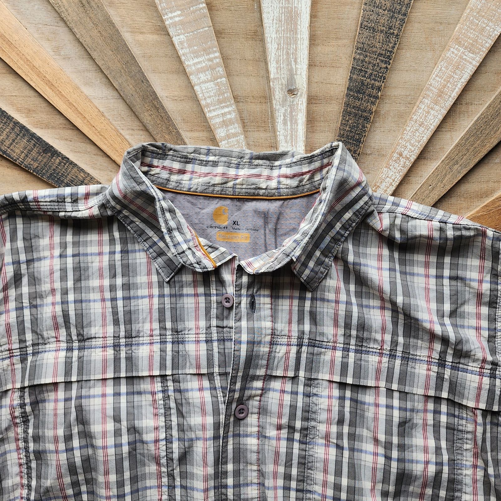 Carhartt Carhartt XL Gray Red Plaid Vented Shirt Short Size US XL / EU 56 / 4 - 1 Thumbnail