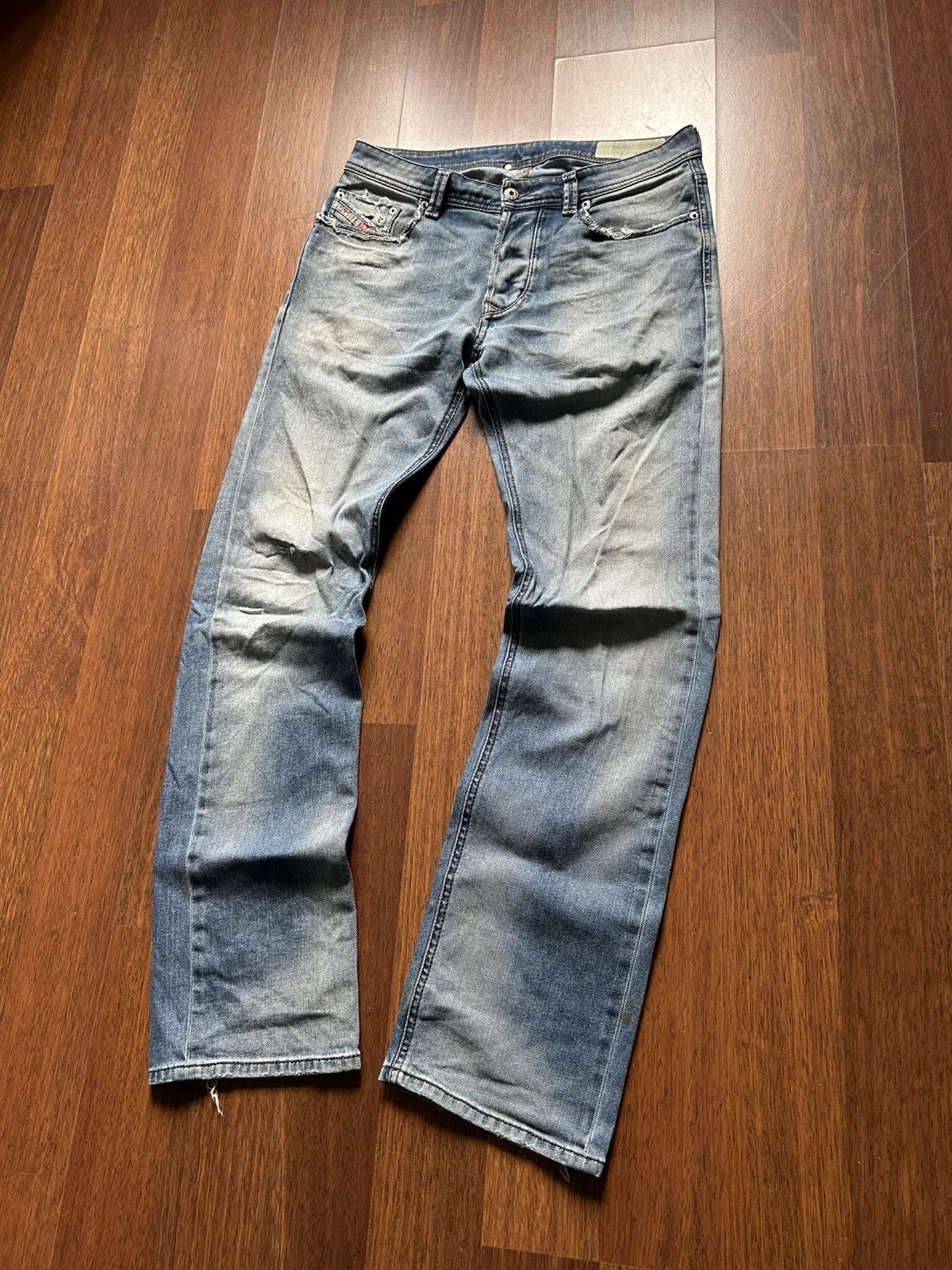 Diesel Vintage Diesel Larkee Distressed Denim Jeans Faded Y2K Sz 31 Size US 31 - 2 Thumbnail