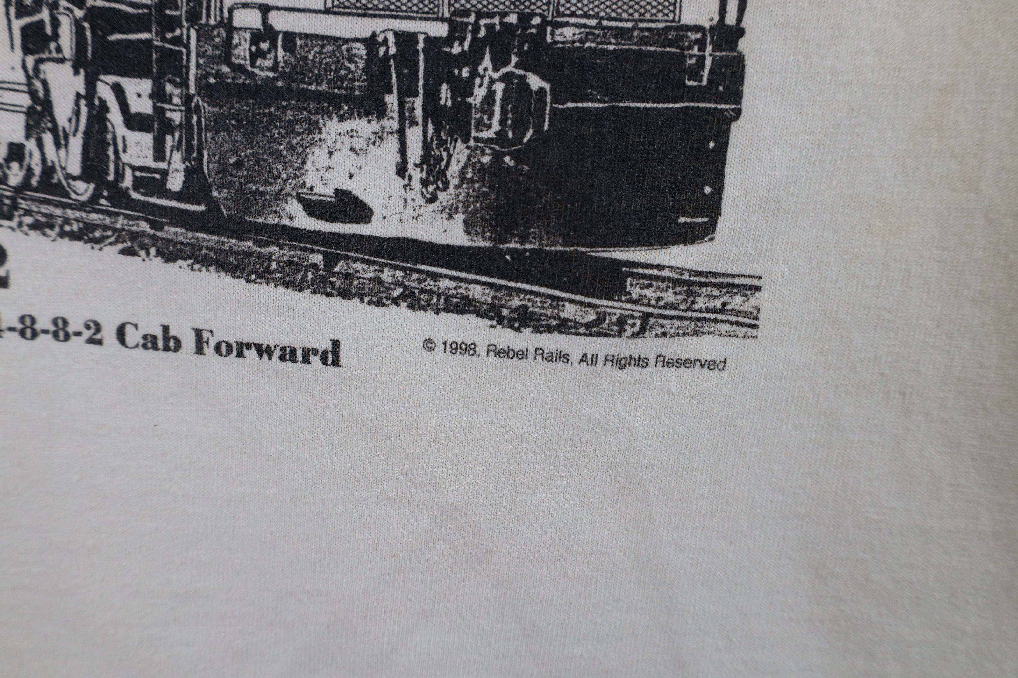 Vintage Vintage 90s Streetwear Southern Pacific AC-12 Train T-Shirt Size US L / EU 52-54 / 3 - 8 Thumbnail