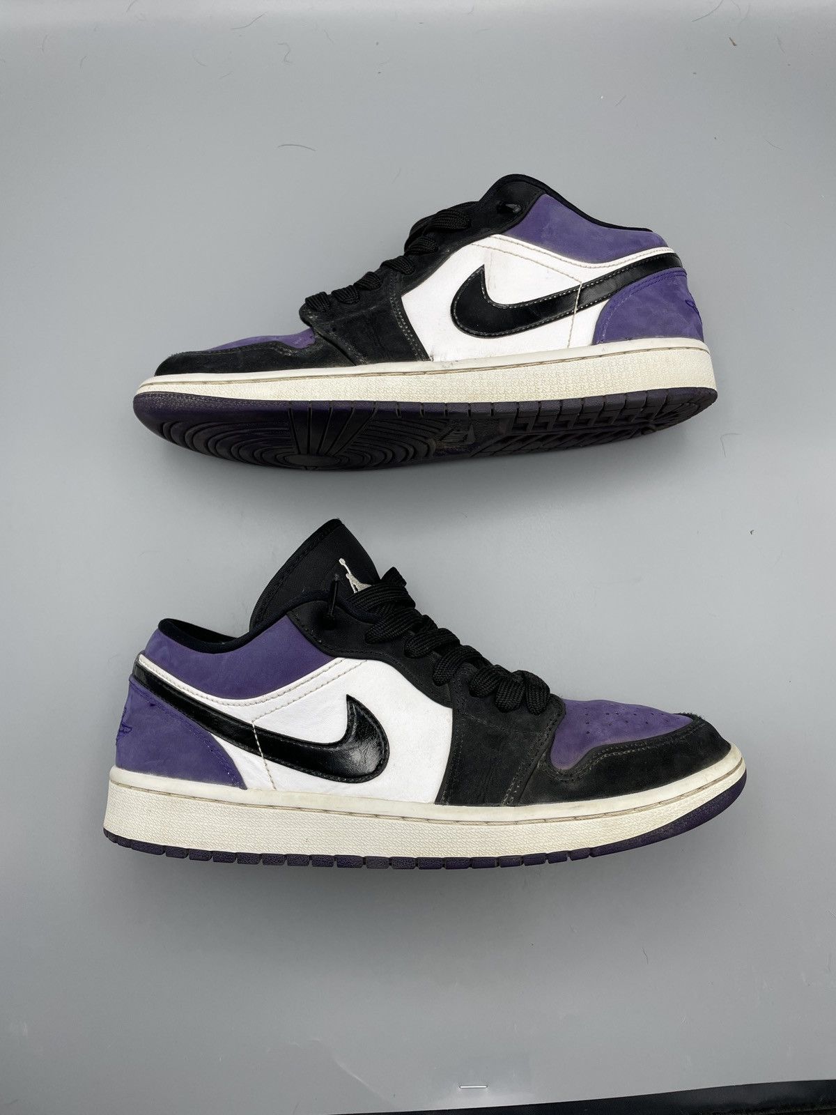 Jordan Brand × Nike Jordan 1 Low Court Purple 8.5M Size US 8.5 / EU 41-42 - 2 Thumbnail