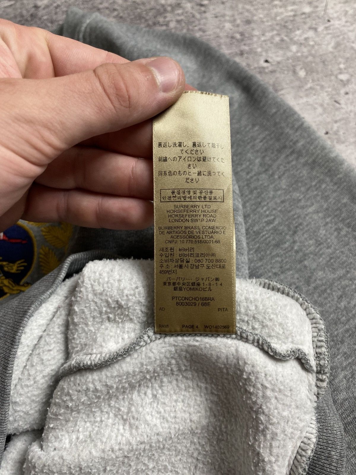 Burberry Burberry Crewneck Big Logo Sweatshirt Size US S / EU 44-46 / 1 - 12 Thumbnail