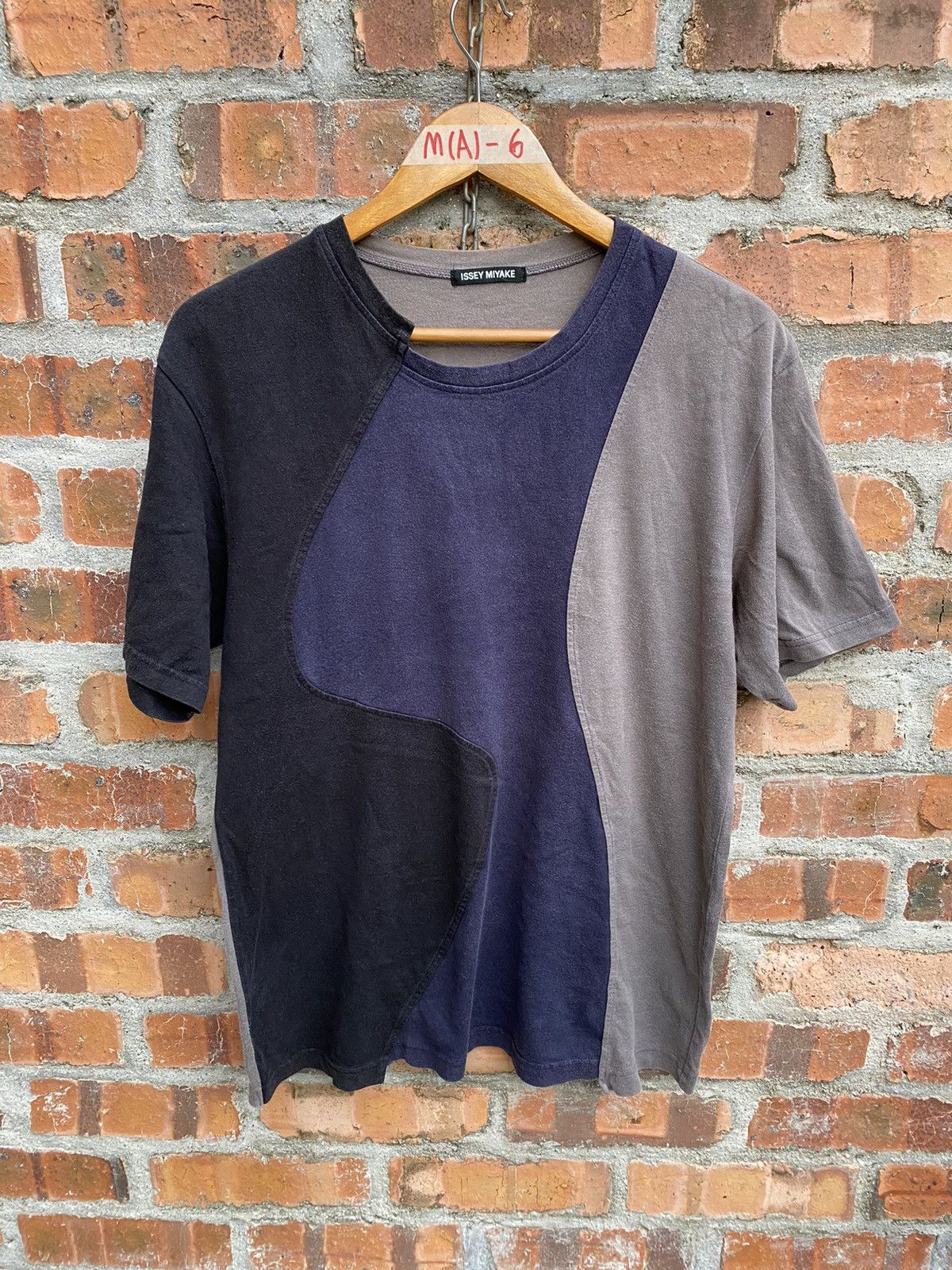 Issey Miyake SS03 IS rebuild cut tee Size US L / EU 52-54 / 3 - 2 Thumbnail