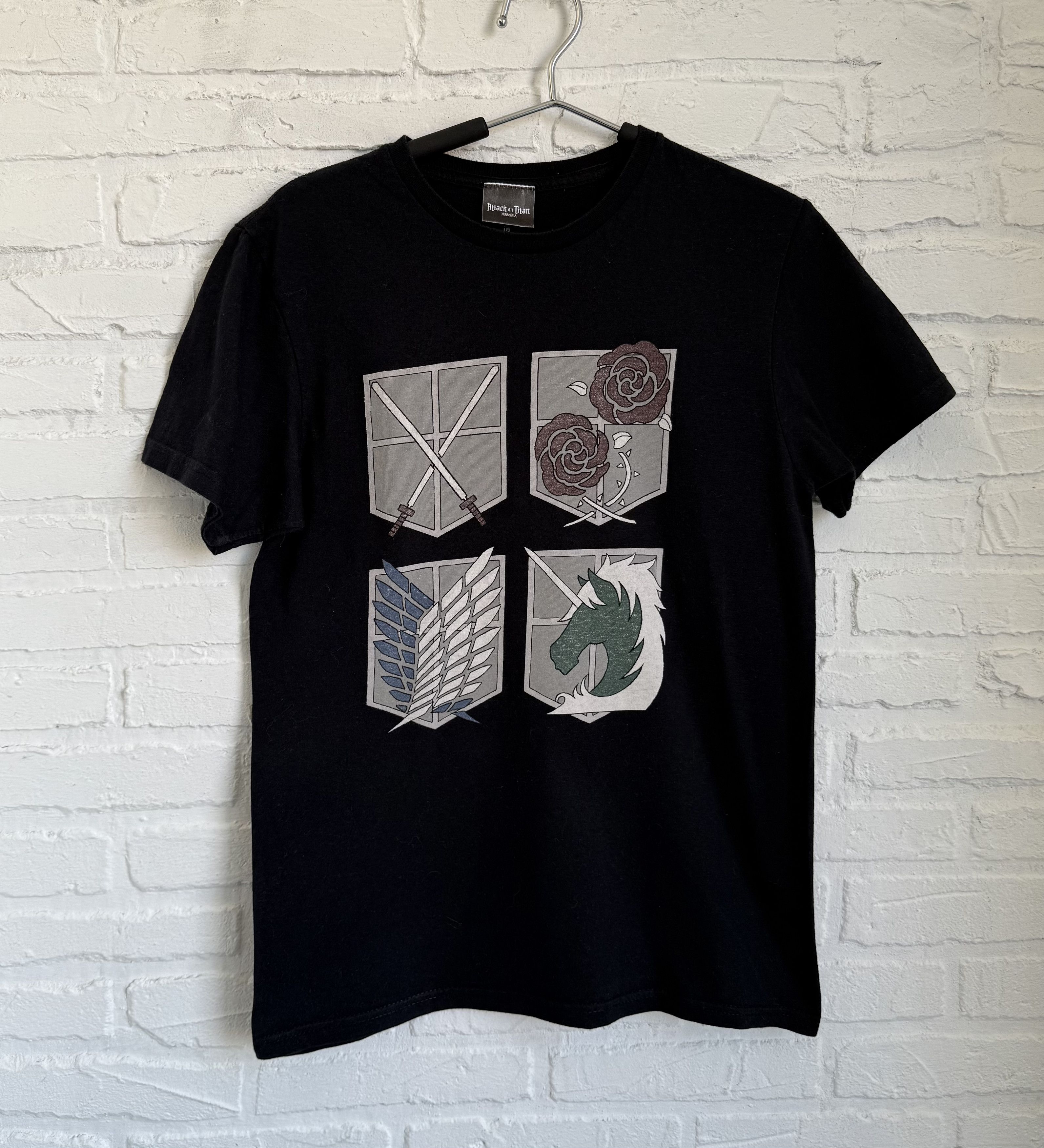 Cartoon Network × Japanese Brand × Vintage Attack on titan manga anime t-shirt Size US S / EU 44-46 / 1 - 1 Thumbnail