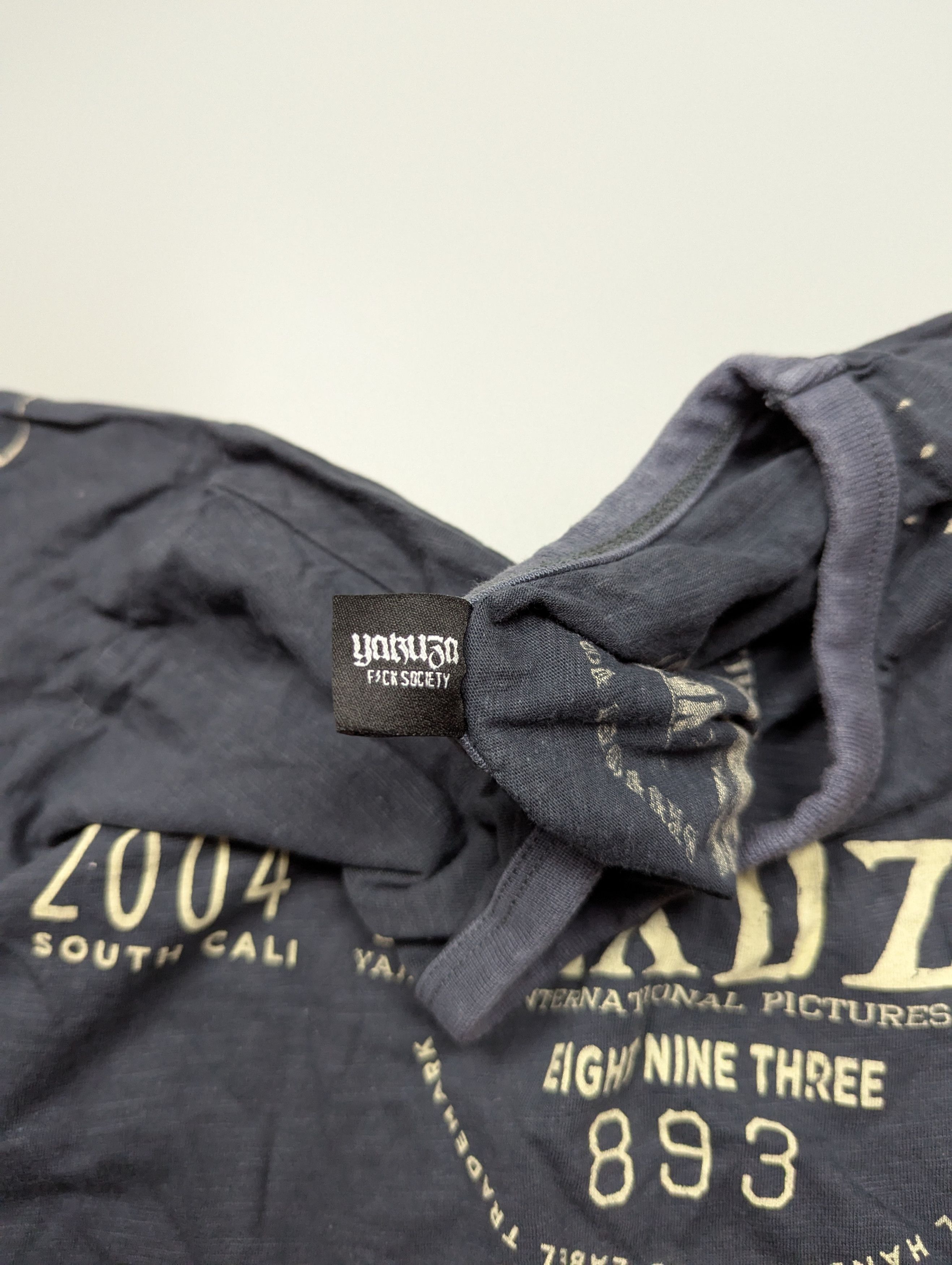 Japanese Brand × Vintage Yakuza Skull Graphic T-Shirt Size L Grunge Rare Streetwear Size US L / EU 52-54 / 3 - 11 Thumbnail