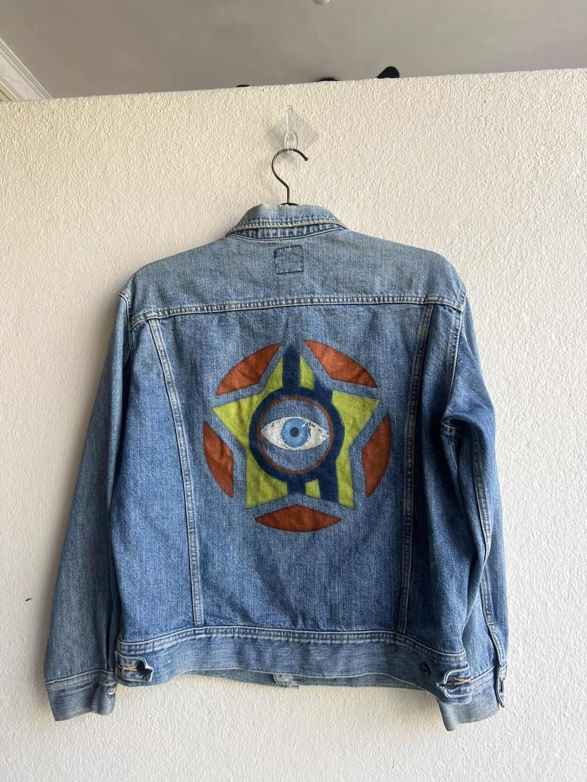 Lee Vintage Lee Riders Japan Back Painted Denim Trucker Jacket Size US L / EU 52-54 / 3 - 23 Thumbnail