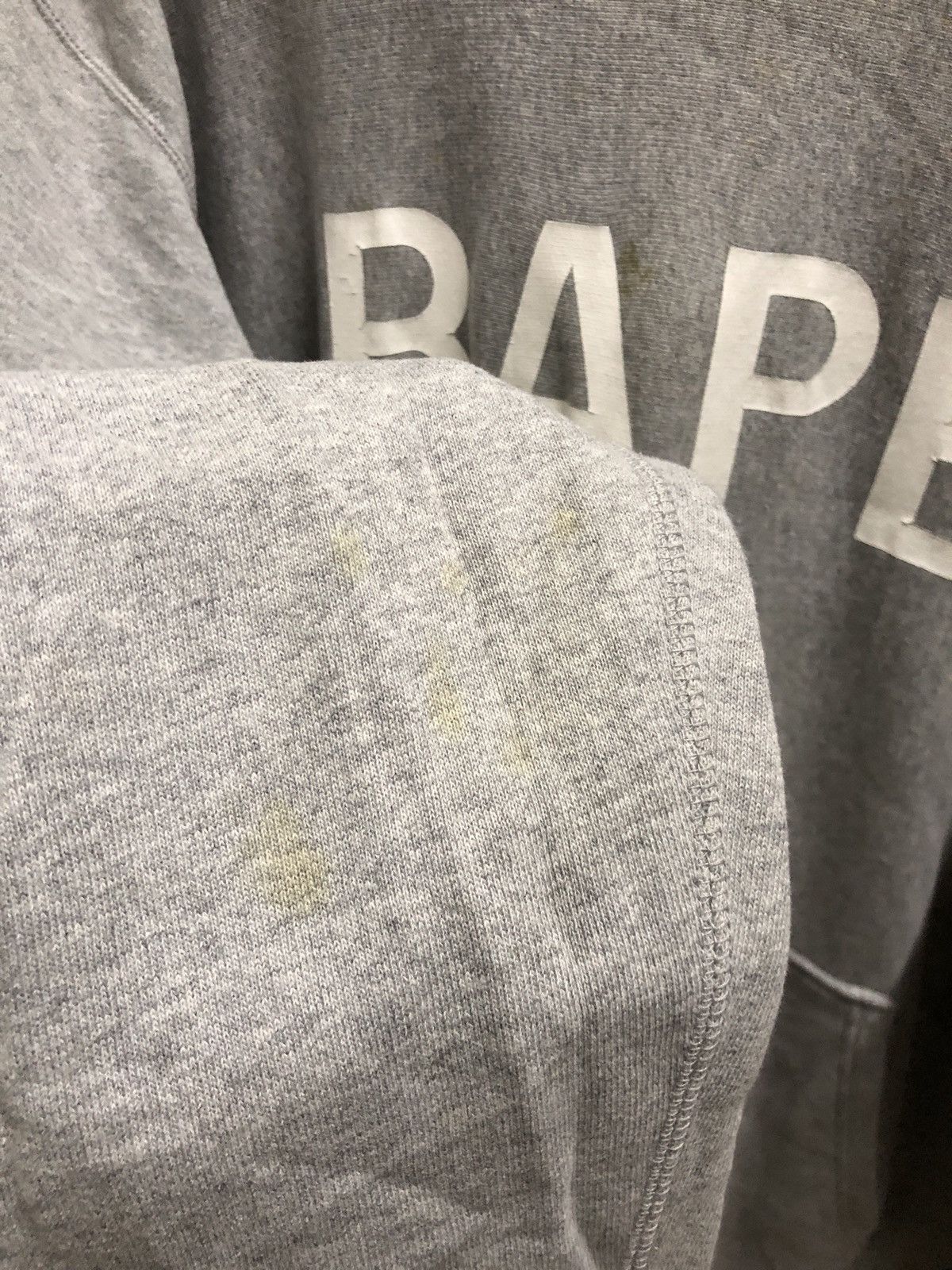 Bape OG VINTAGE 2005 BAPE Spell Out Hoodie Size US L / EU 52-54 / 3 - 5 Thumbnail