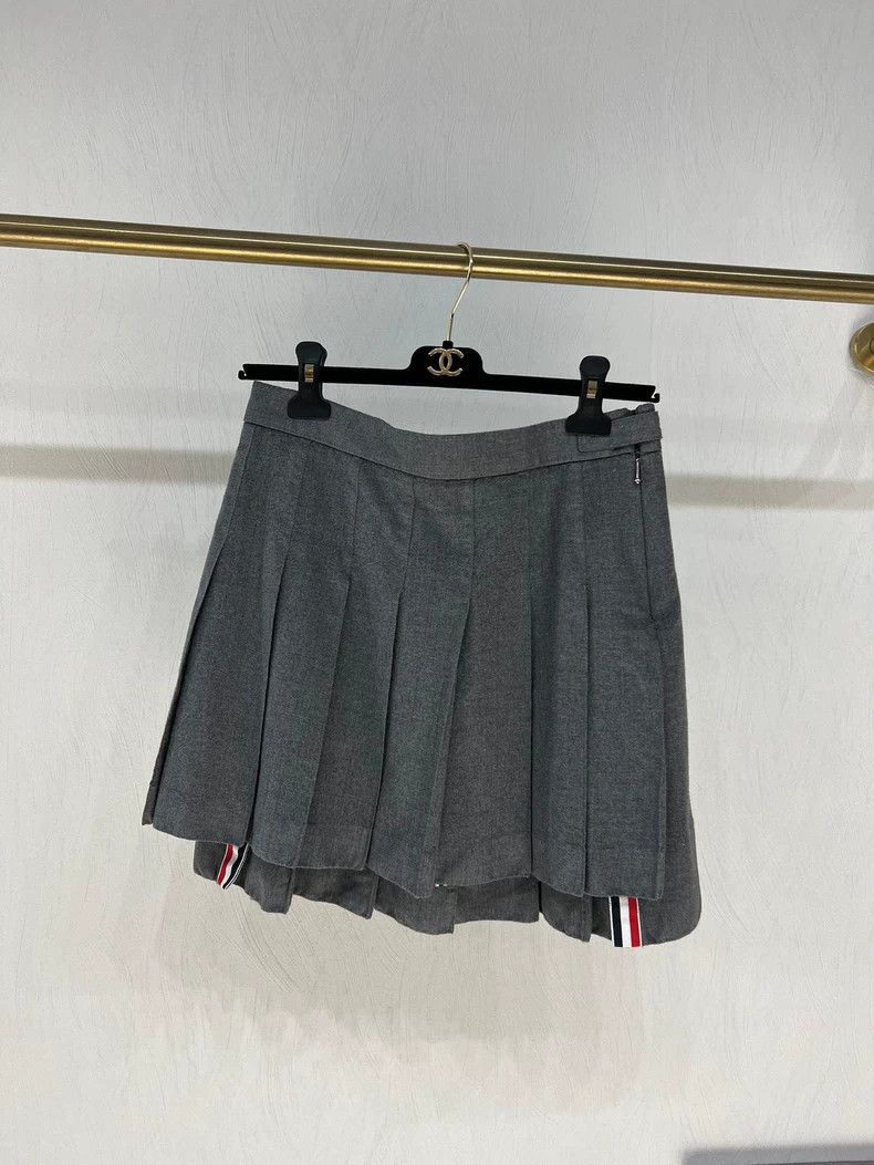 Thom browne Pleated skirt skirt 2503-Nextarrow