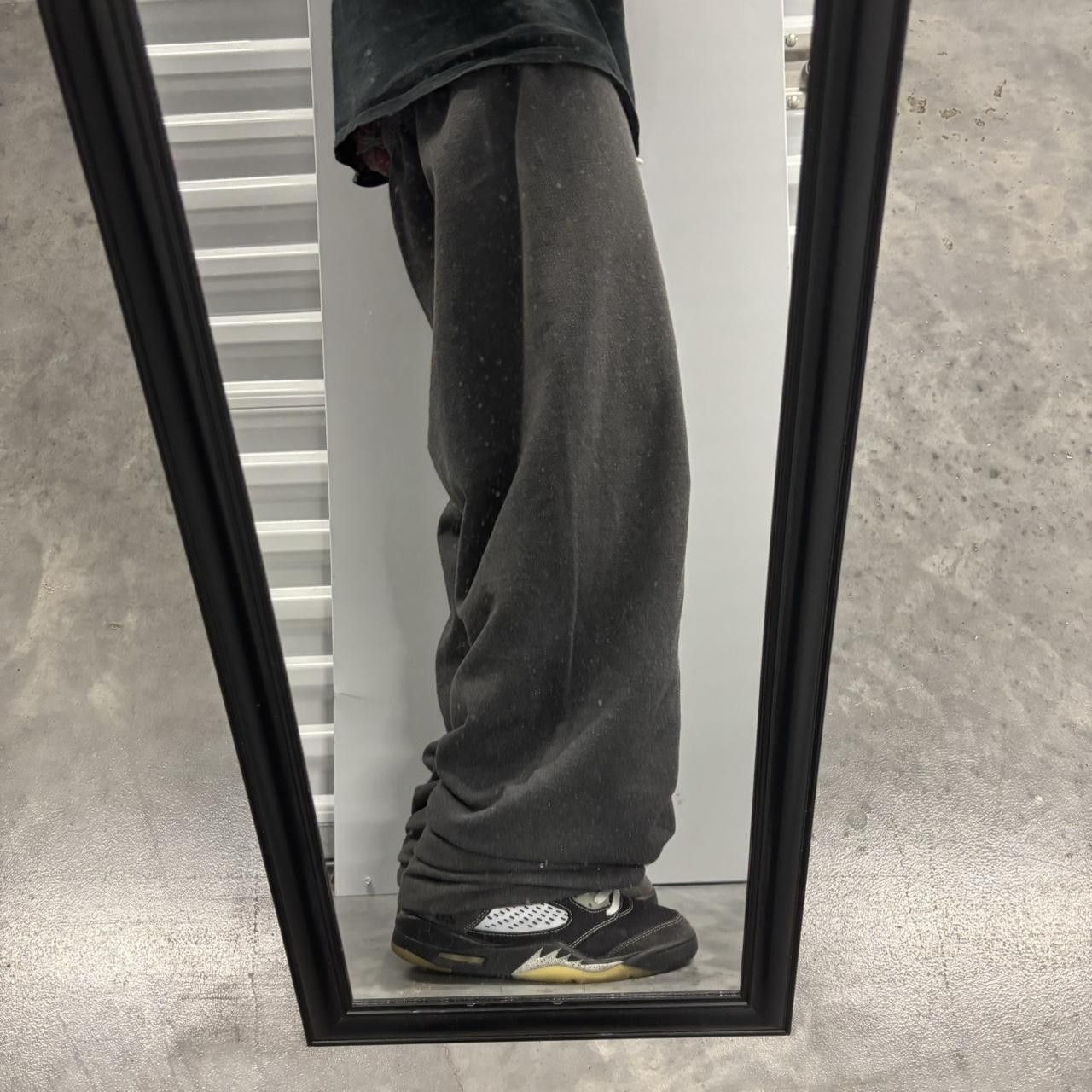 Japanese Brand × Vintage Crazy Vintage Y2K/2000s Baggy Dark Grey Skater Essential Sweatpants! Size US 32 / EU 48 - 2 Thumbnail
