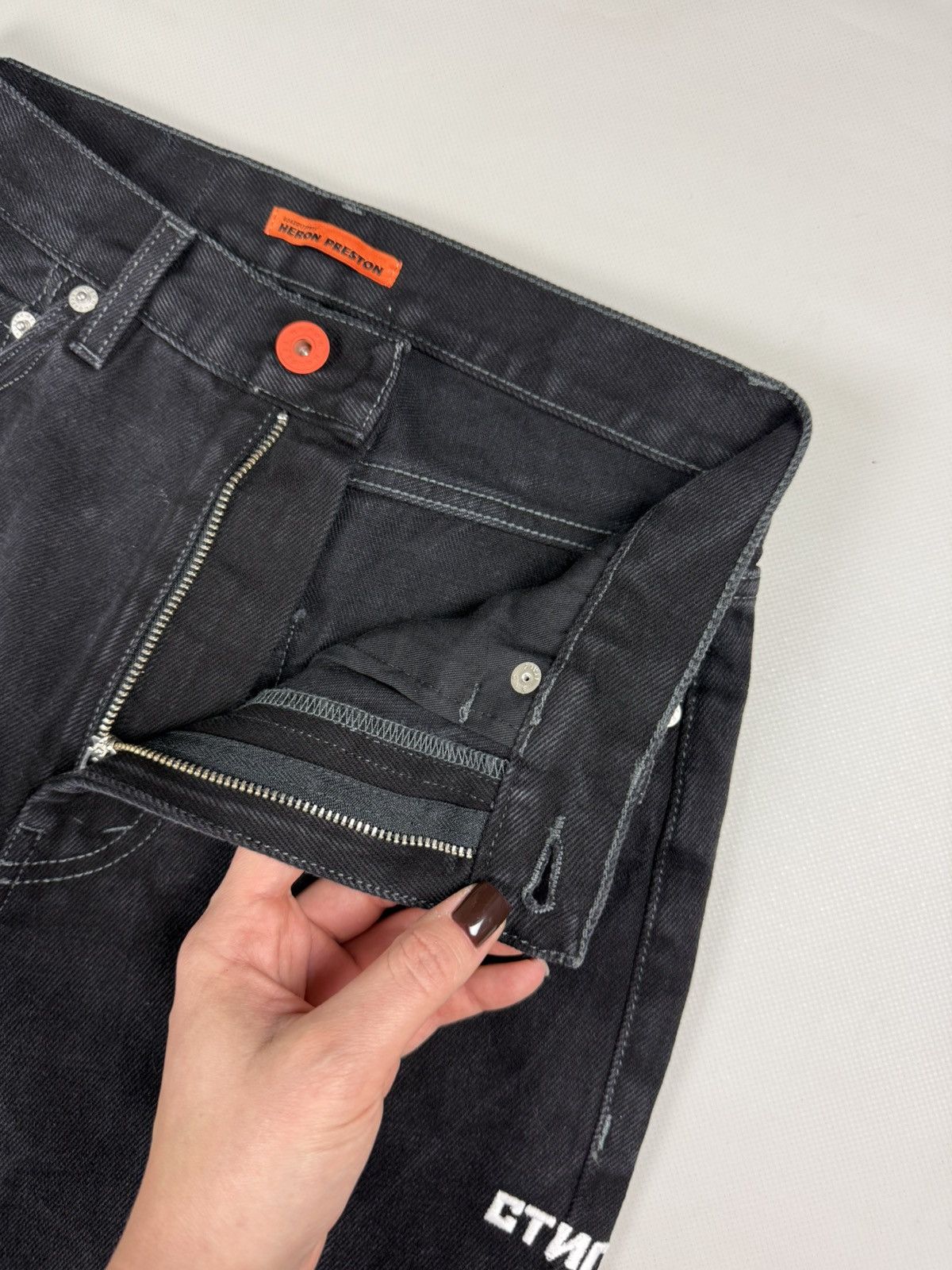 Heron Preston BNWT! Heron Preston Black Wash Denim 5 Pocket Jeans Pants Size 25" / US 0 / IT 36 - 14 Thumbnail