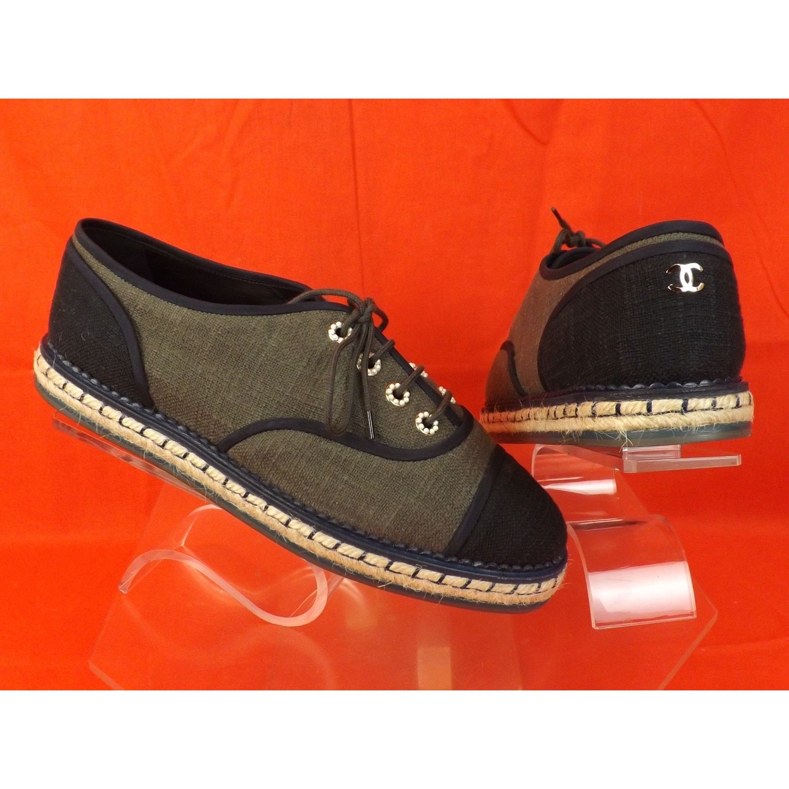 Chanel CHANEL GREEN BLACK CANVAS PEARLS CC ESPADRIL OXFORDS FLAT 40 Size US 10 / IT 40 - 11 Thumbnail