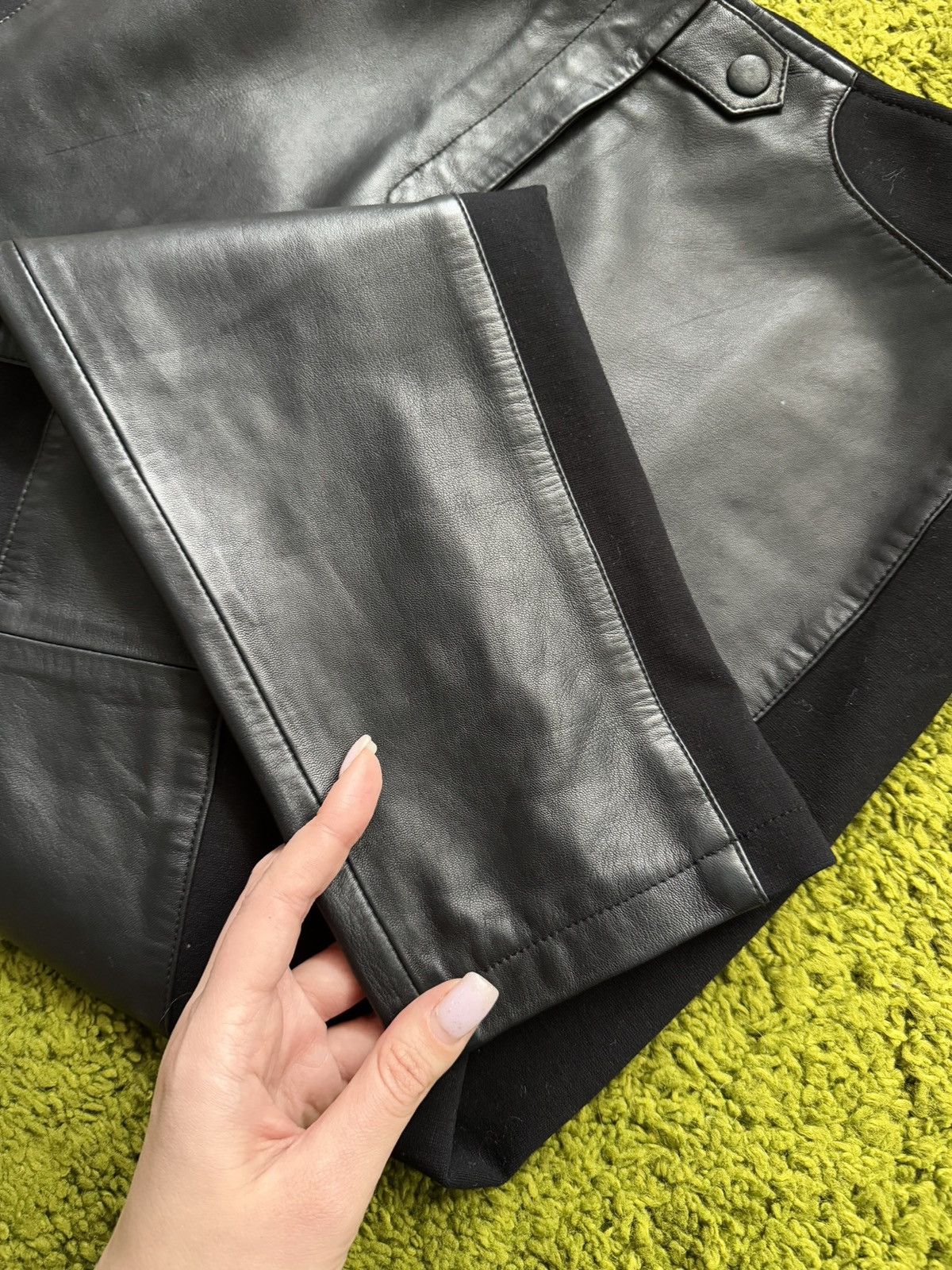 Boutique Moschino × Moschino × Vintage Moschino cheap and chick 2000s vintage real leather pants Size 34" / US 12 / IT 48 - 3 Thumbnail