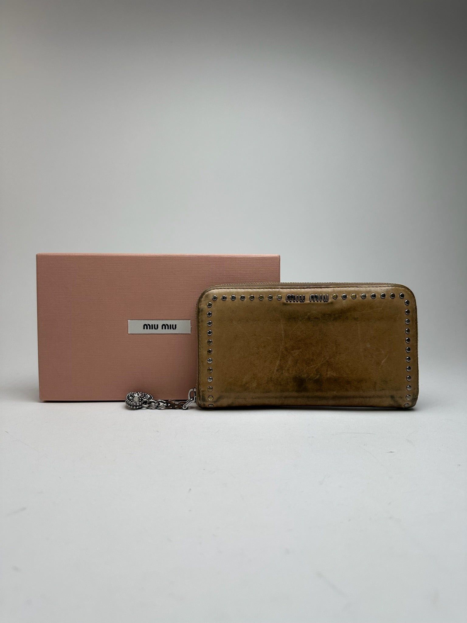 Miu Miu Vintage Patent Leather Wallet Brown Size ONE SIZE - 1 Thumbnail
