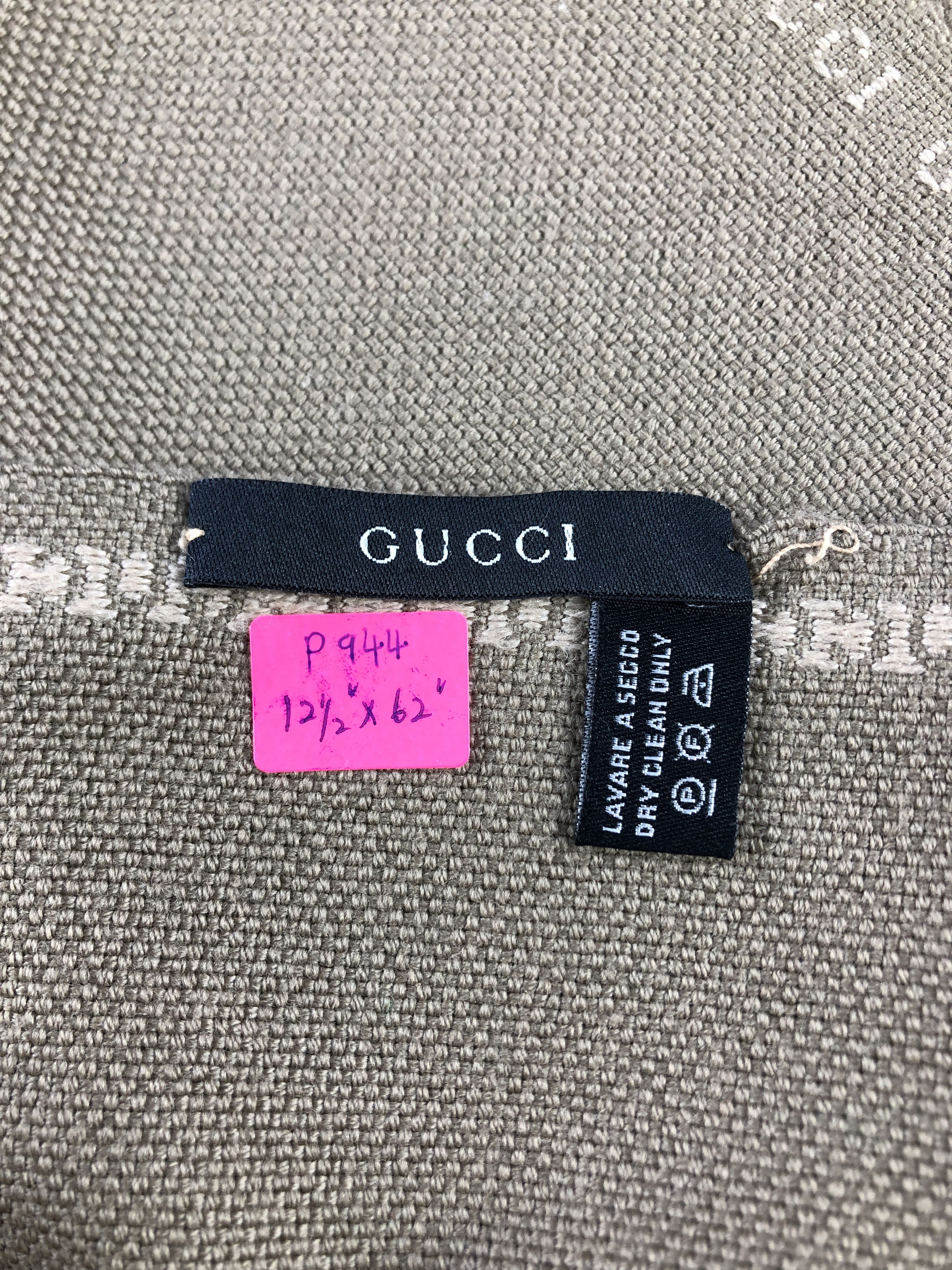 Gucci Gucci Scarf / Muffler / Neckwear P944 Size ONE SIZE - 8 Thumbnail