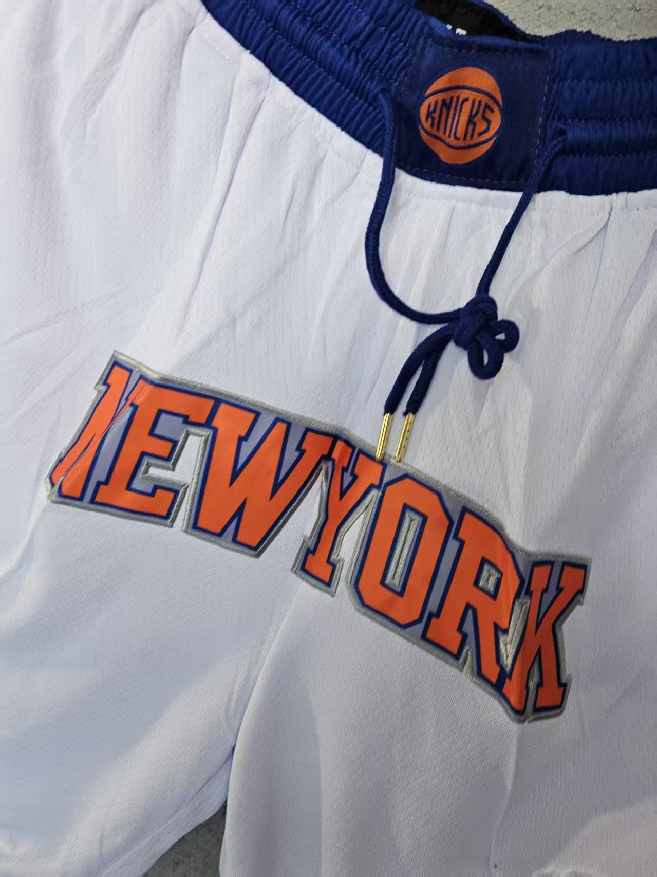 NBA New York Knicks Short XL White Size US 36 / EU 52 - 2 Thumbnail