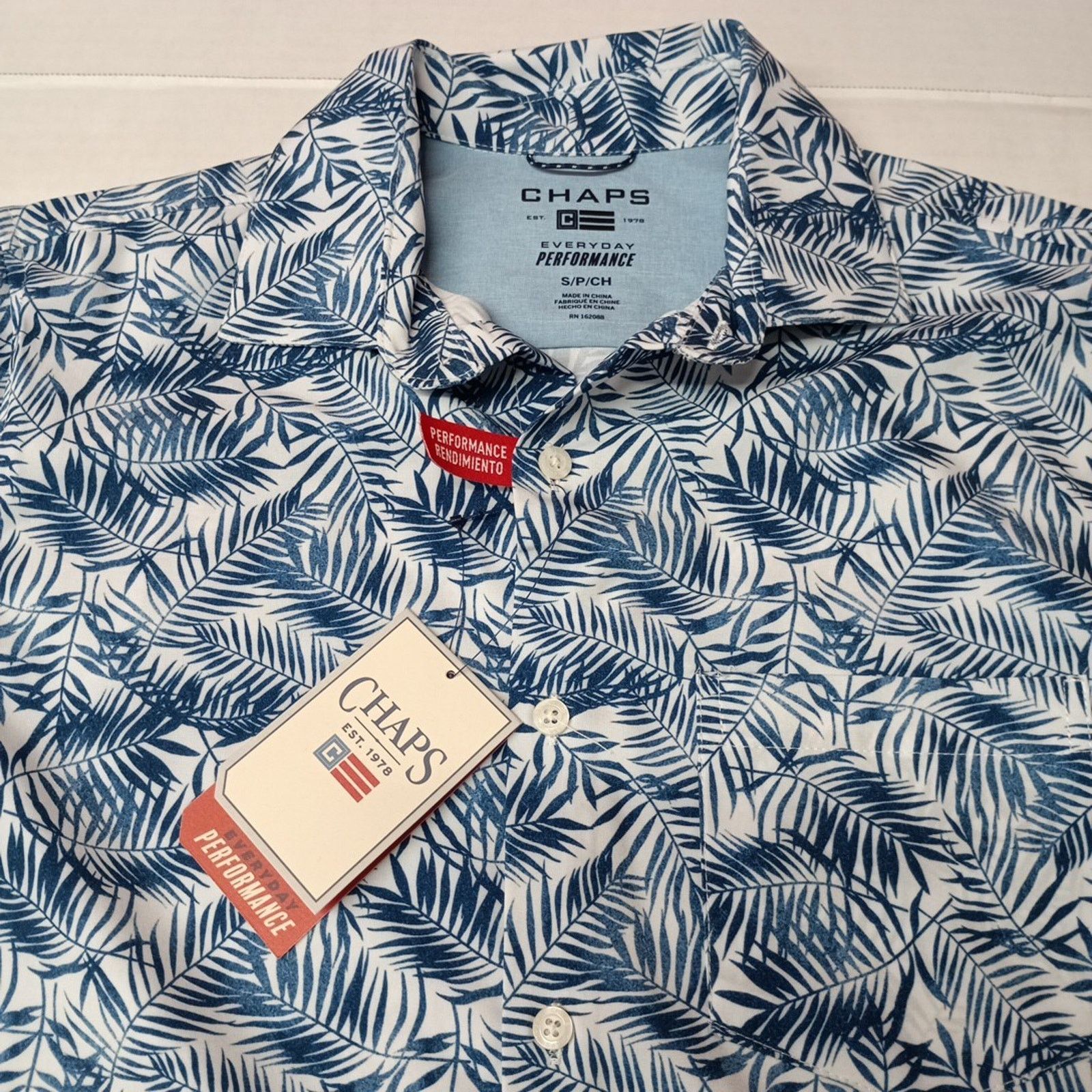 Chaps Chaps Everyday Performance Woven Shirt Men's S Blue Floral Size US S / EU 44-46 / 1 - 2 Thumbnail
