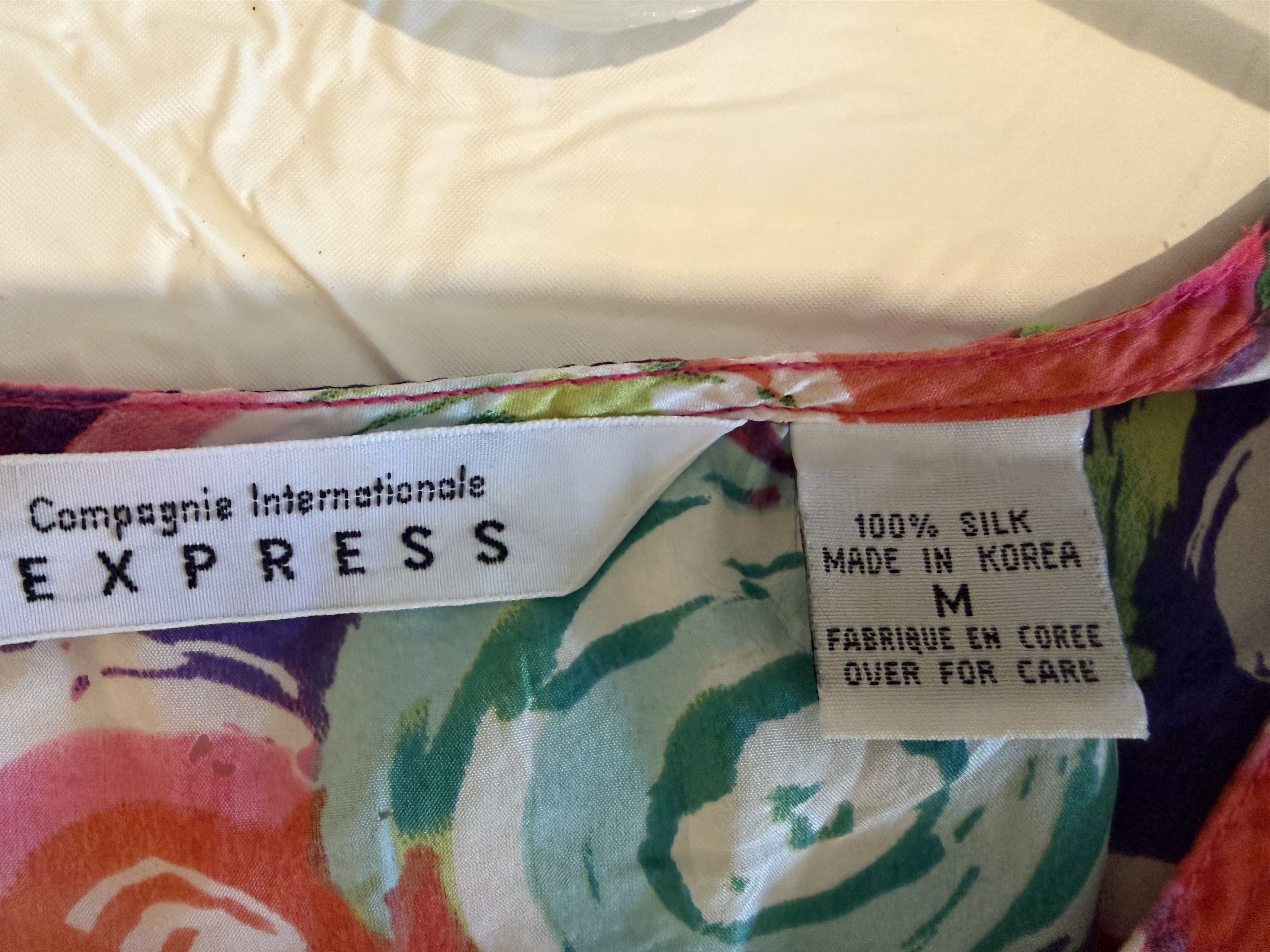 Express Vintage Express 100% Silk Floral Sleeveless Top- M Size M / US 6-8 / IT 42-44 - 3 Thumbnail