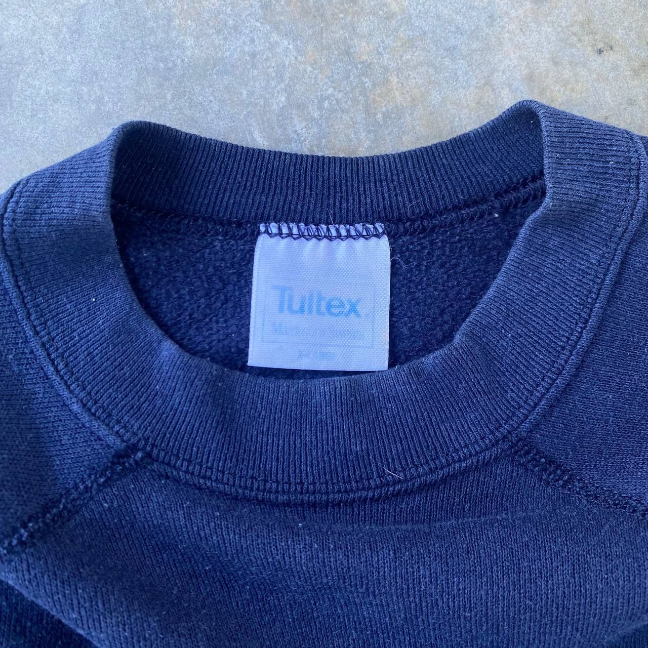 Vintage VINTAGE 80S VIRGINA UNIVERSITY CREWNECK FADED BLUE Size US XL / EU 56 / 4 - 10 Thumbnail