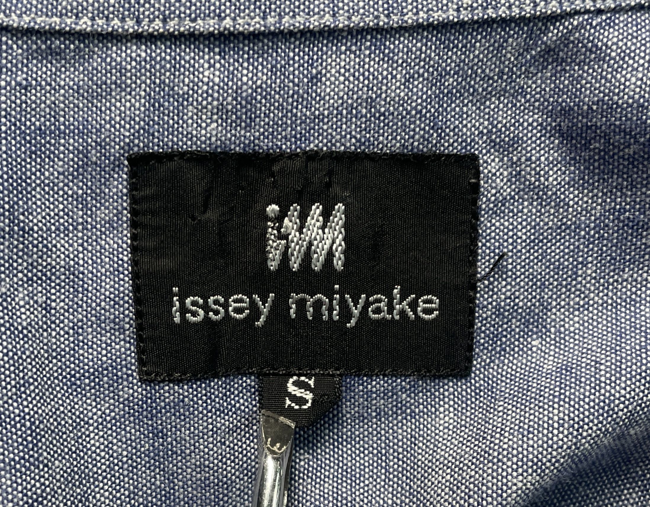 Homme Plisse Issey Miyake Issey Miyake Classic Light blue Shirt Size US S / EU 44-46 / 1 - 6 Thumbnail