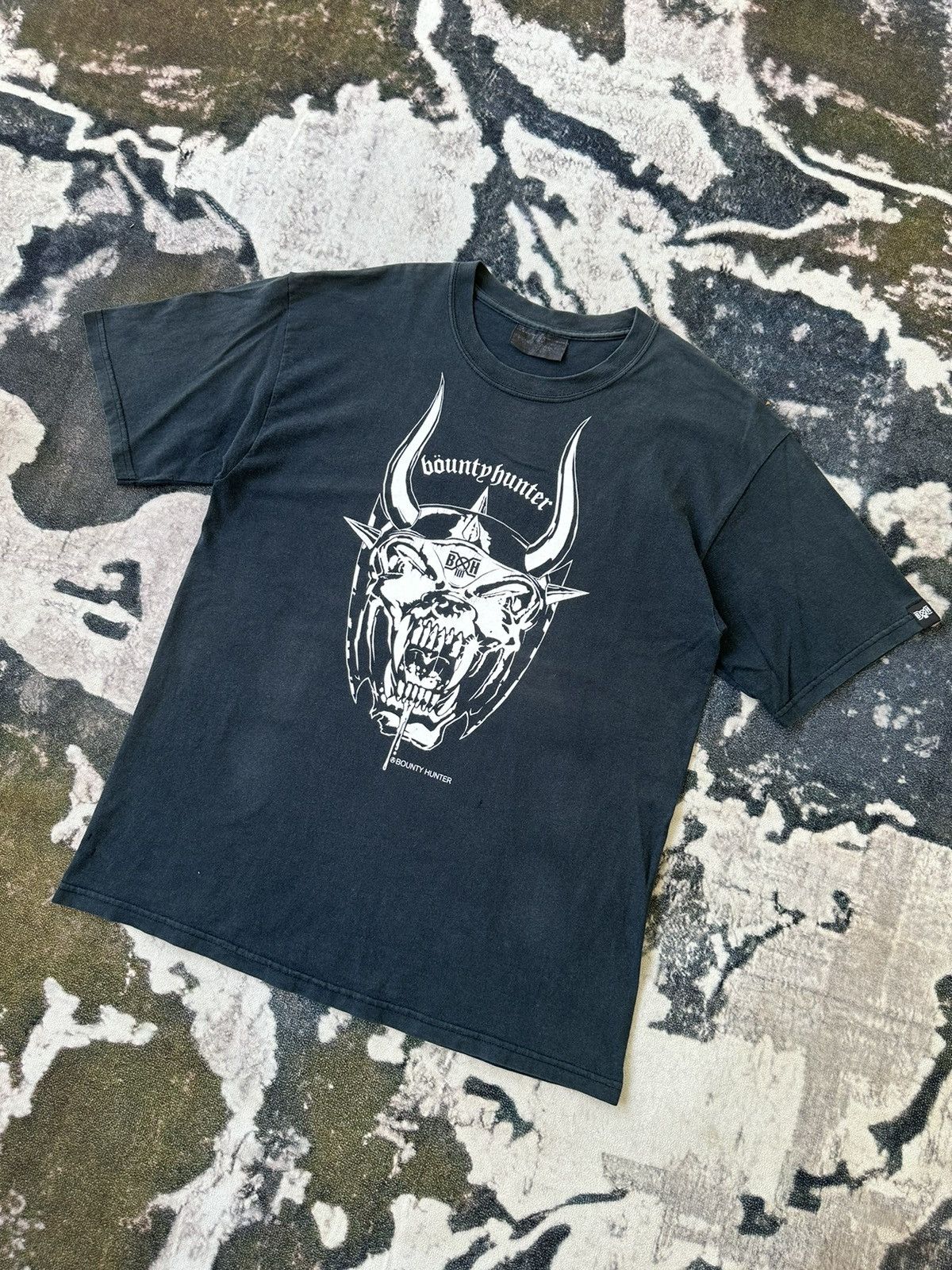 Bounty Hunter 2000s Bounty Hunter x Madness Motohead logo Size US L / EU 52-54 / 3 - 3 Thumbnail