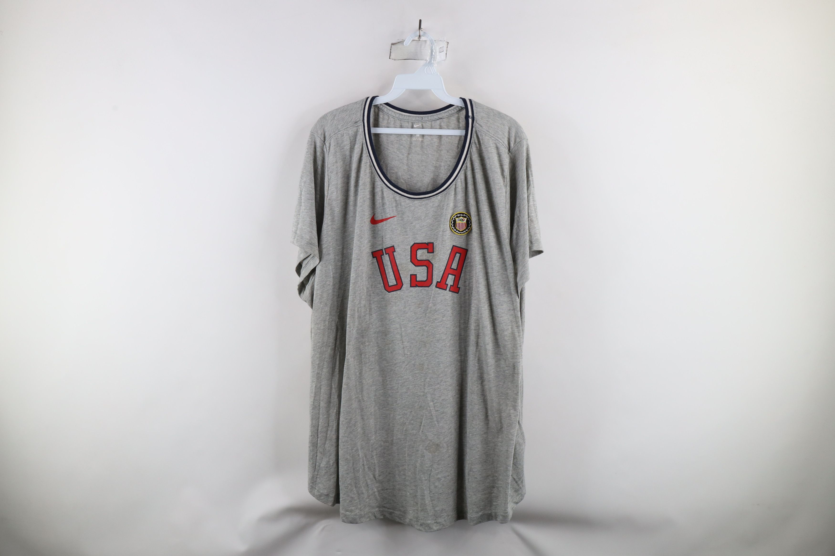 Nike × Vintage Retro Nike USA Olympics Crest Patch T-Shirt Heather Gray Size 3XL / US 20-22 - 1 Thumbnail