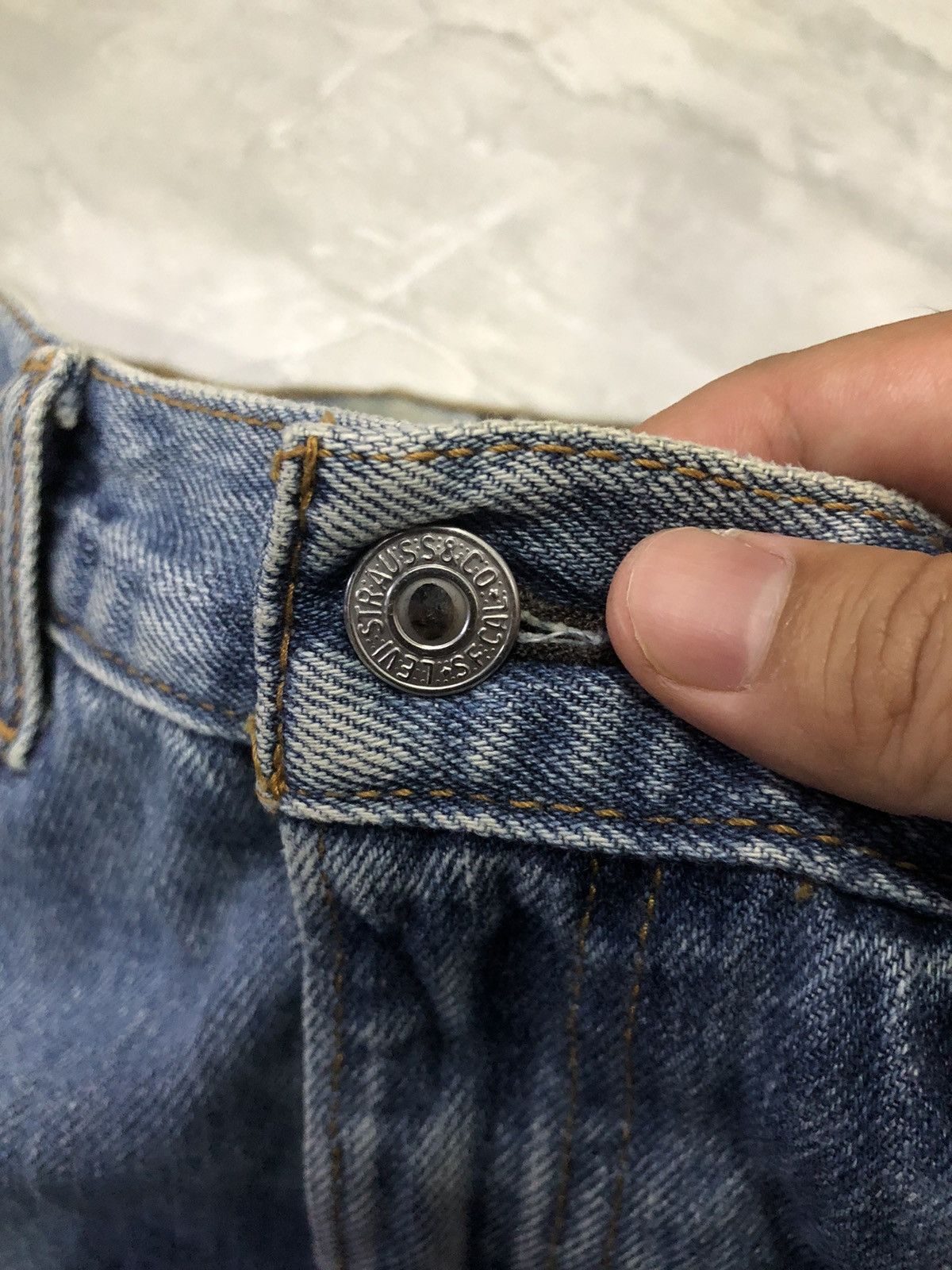 Levi's Vtg. Levi’s 550 Distressed Custom Ripped Jeans - One of One Size US 31 - 6 Thumbnail