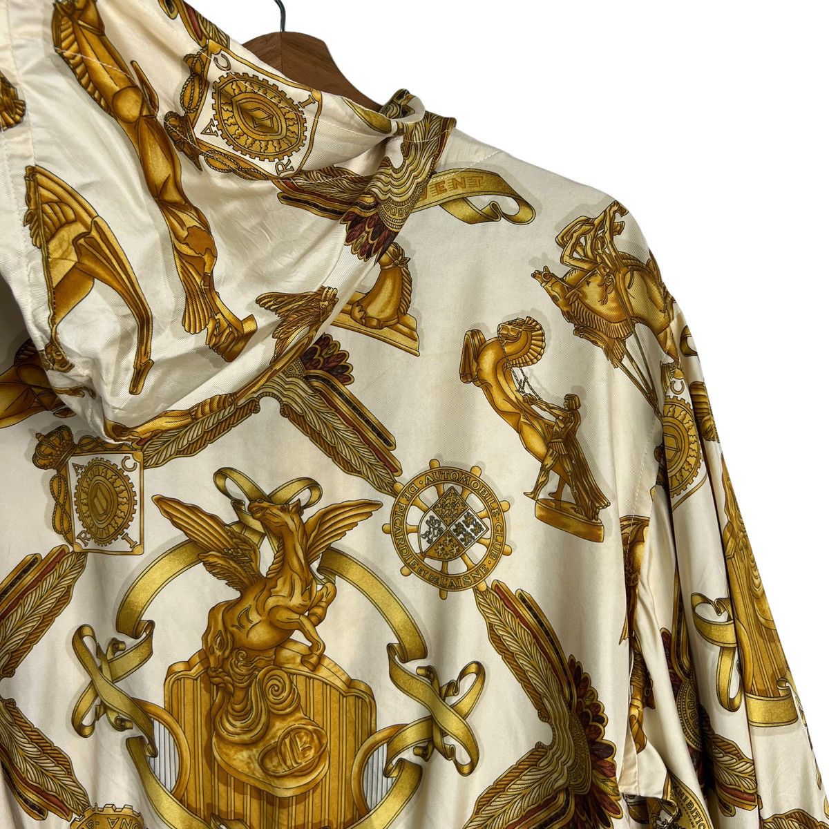 Hermes 🔥ACCEPT BINDING🔥 HERMES PARIS SILK JACKETS SIZE 40 Size US M / EU 48-50 / 2 - 9 Thumbnail