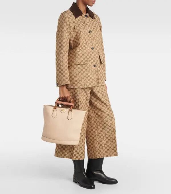 Gucci o1s1wg110225 Size: OS / Diana Medium Tote Bag in Light Beige Size ONE SIZE - 5 Thumbnail