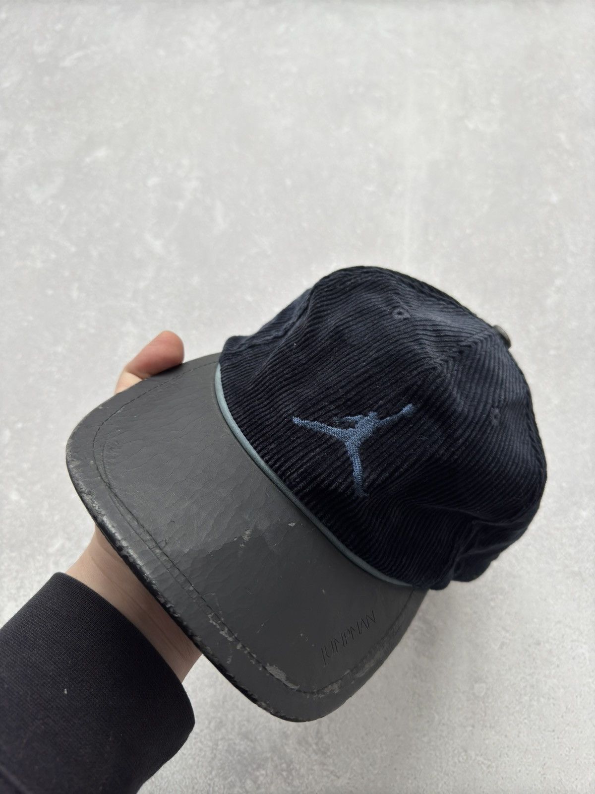 Jordan Brand × Vintage Vintage Jordan Jumpman Velvet Leather Cap Logo Hats USA Size ONE SIZE - 12 Thumbnail