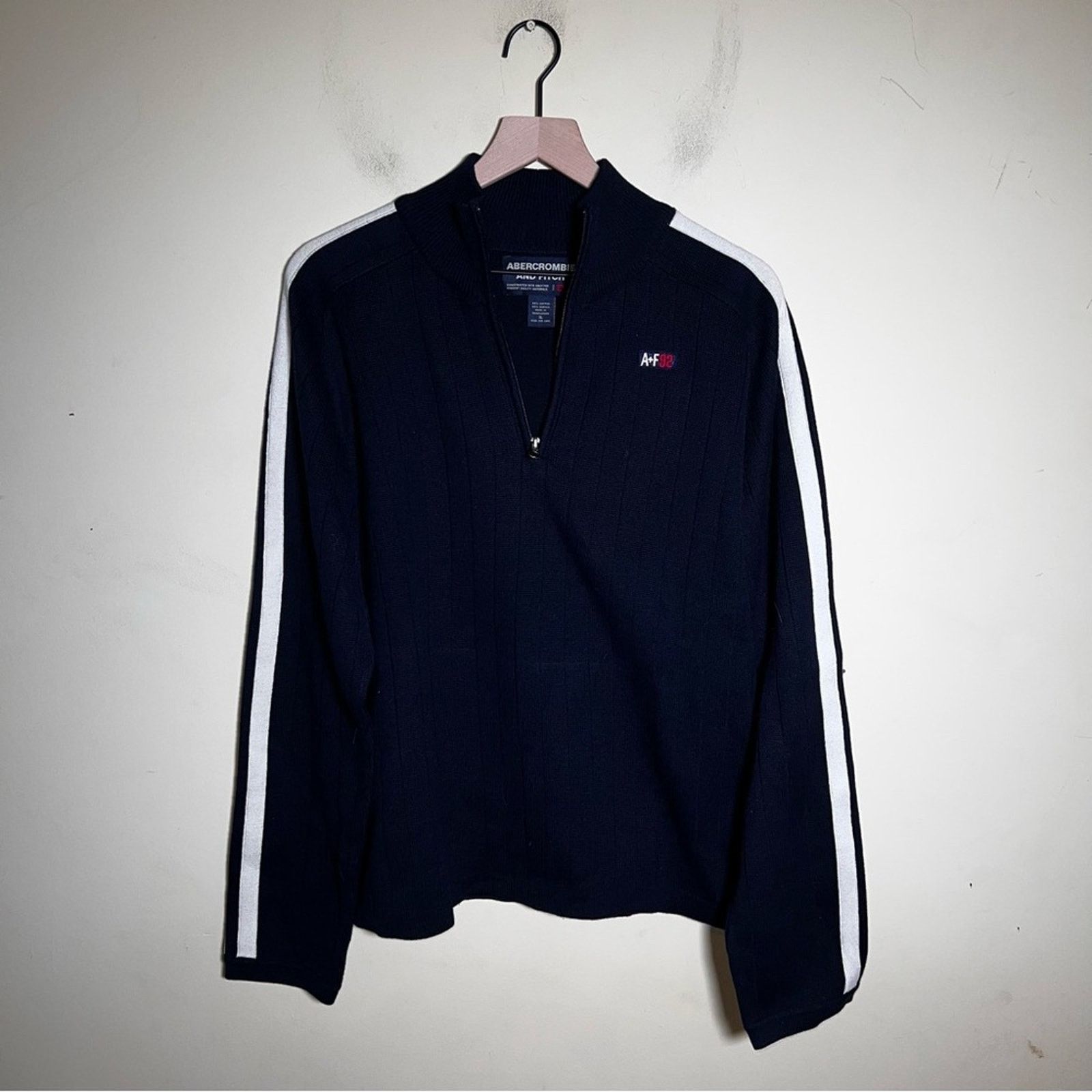 Abercrombie & Fitch NWOT VNTG ABERCROMBIE mens knit quarter zip 90s Y2K XL Size US XL / EU 56 / 4 - 3 Thumbnail
