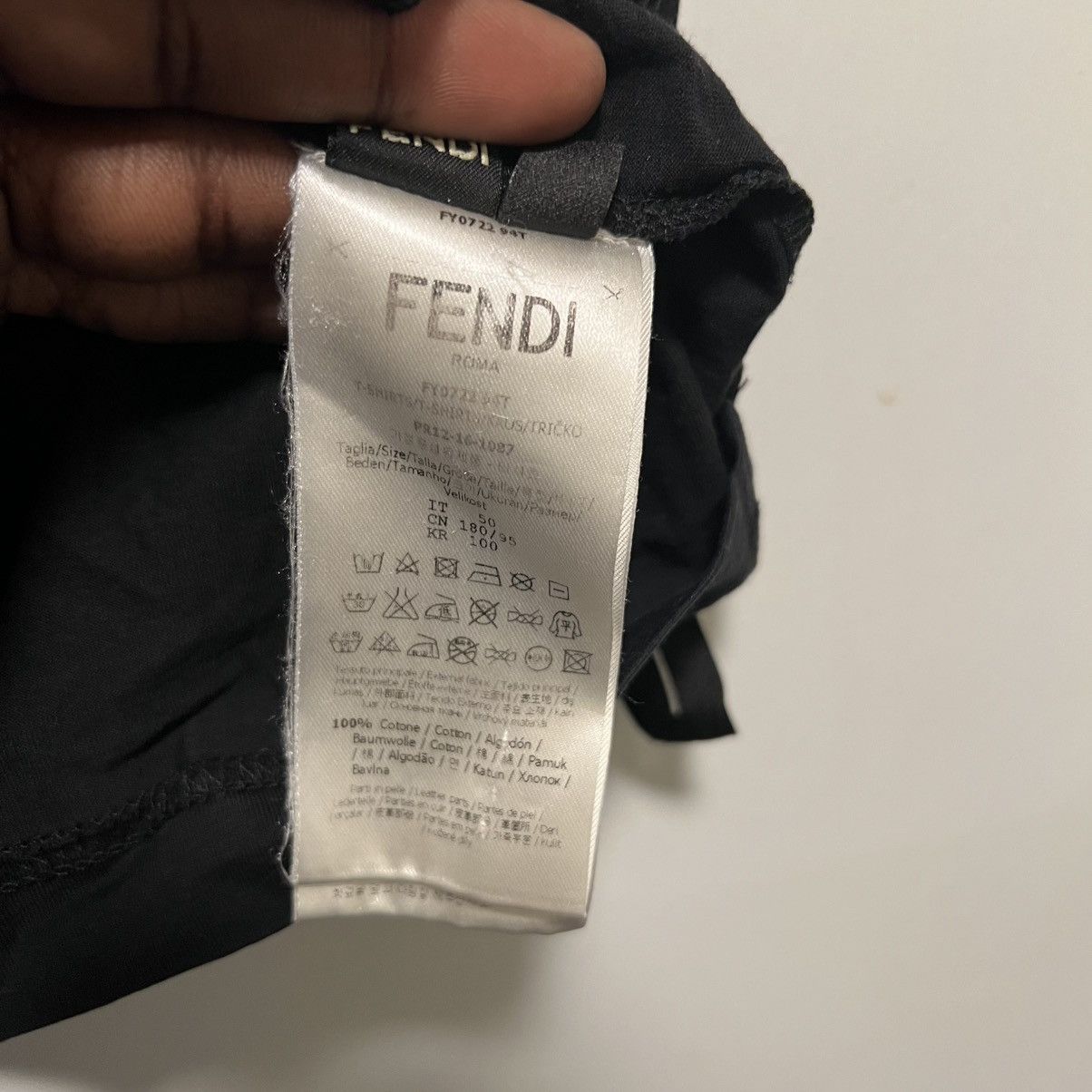 Fendi Fendi Tired Eye Bag Bug Tee Black Size US L / EU 52-54 / 3 - 10 Thumbnail